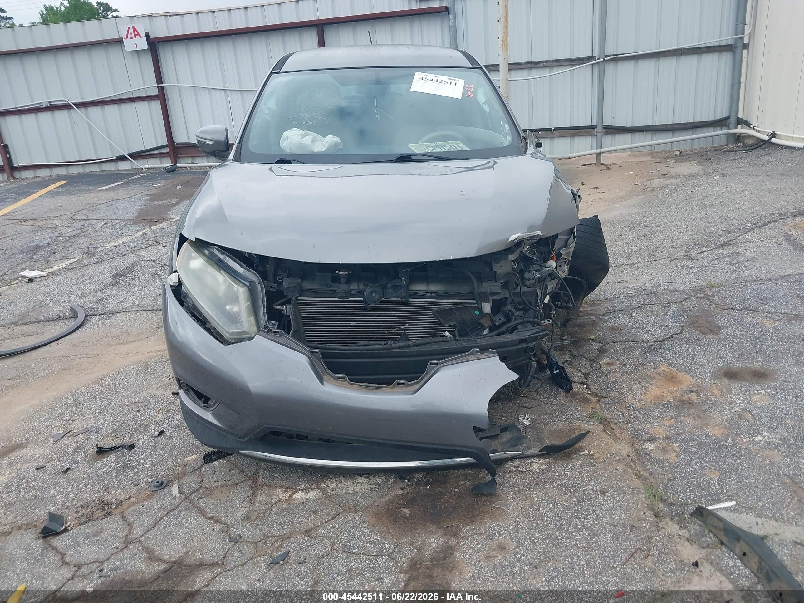 2015 Nissan Rogue S Gray vin: KNMAT2MT1FP514791