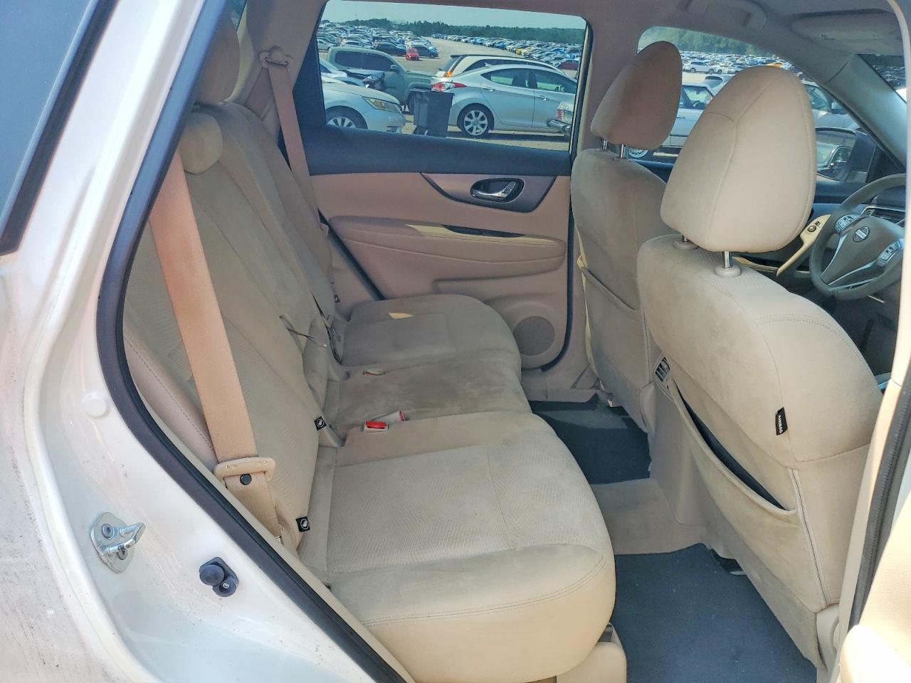 2015 Nissan Rogue Sv White vin: KNMAT2MT1FP527993