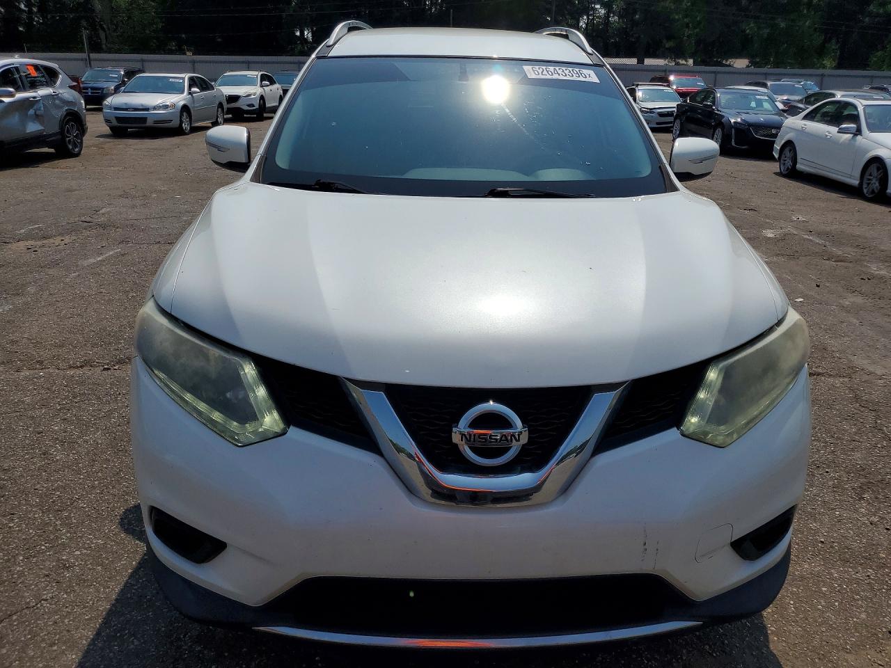 2015 Nissan Rogue Sv White vin: KNMAT2MT1FP527993