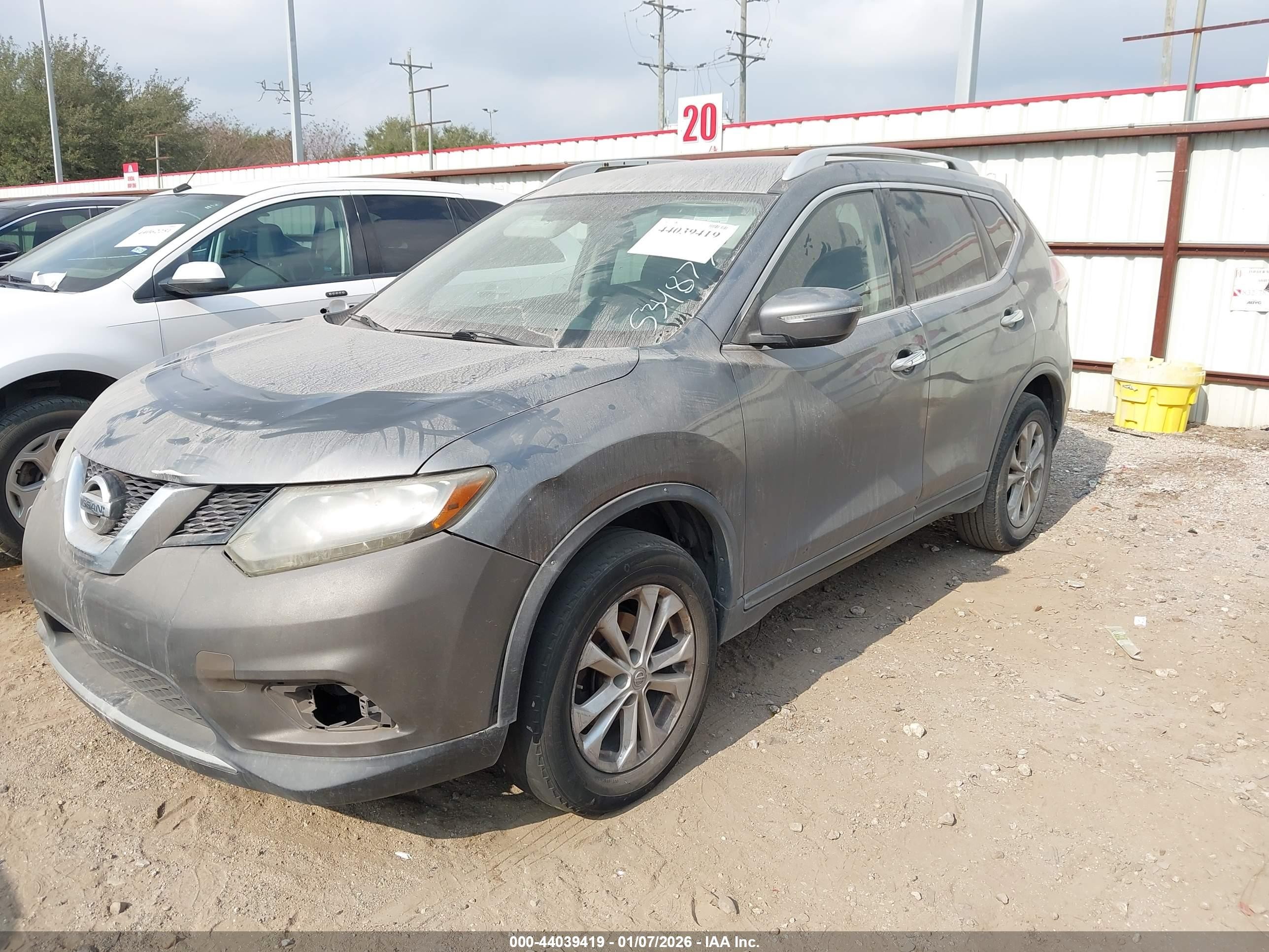 2015 Nissan Rogue Sv Серый vin: KNMAT2MT1FP534877
