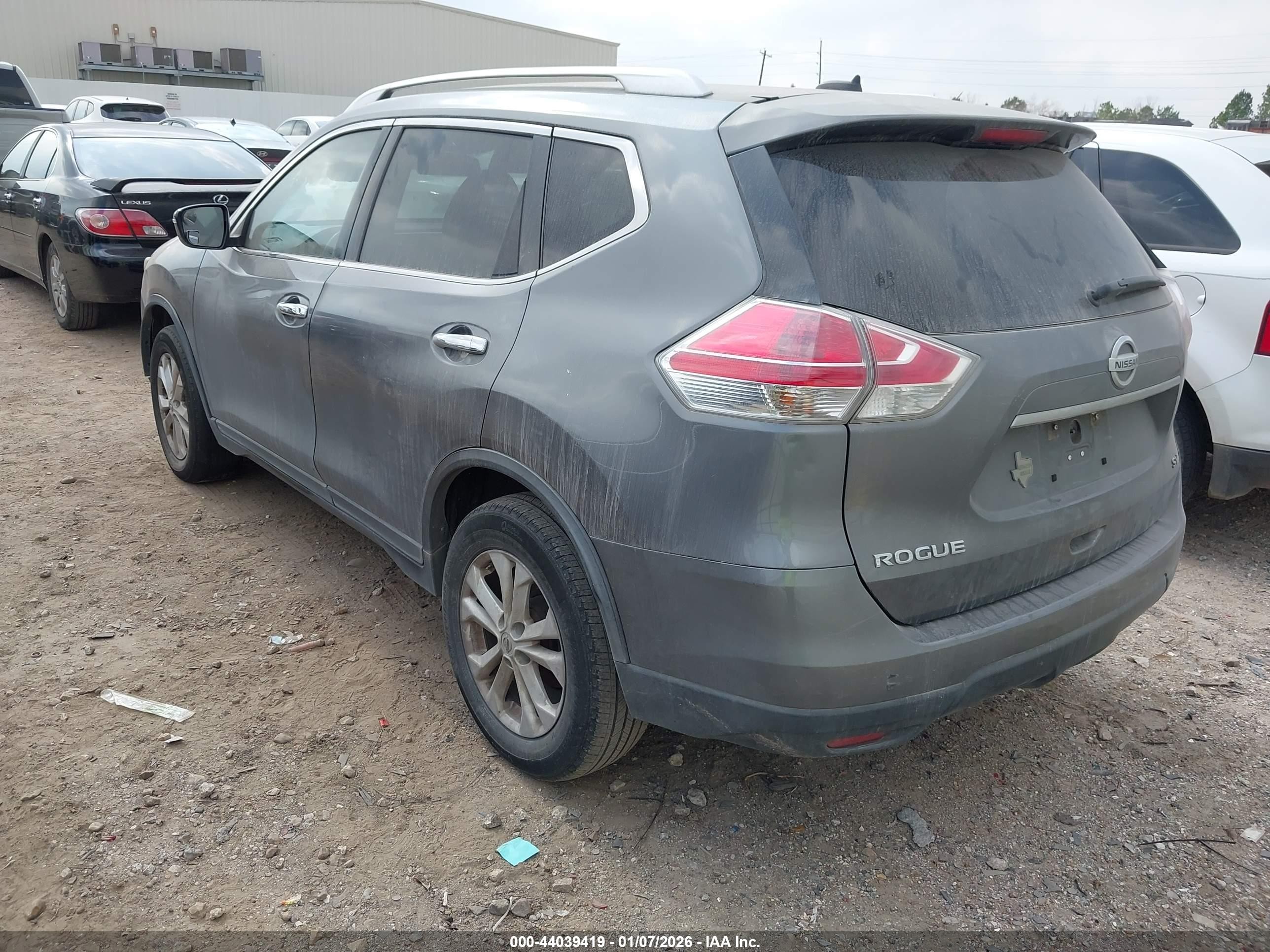 2015 Nissan Rogue Sv Серый vin: KNMAT2MT1FP534877