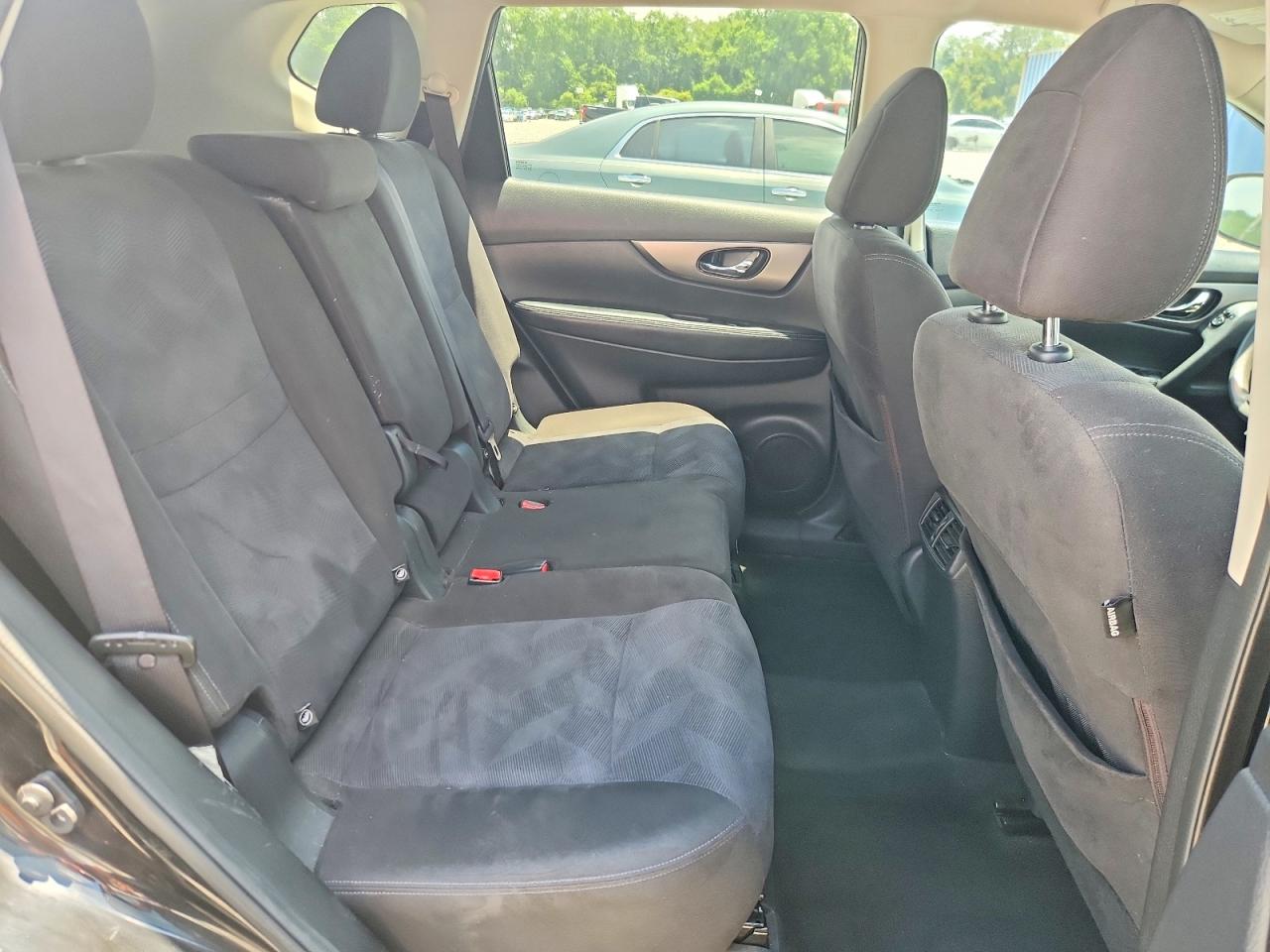 2015 Nissan Rogue Sv Черный vin: KNMAT2MT1FP537679