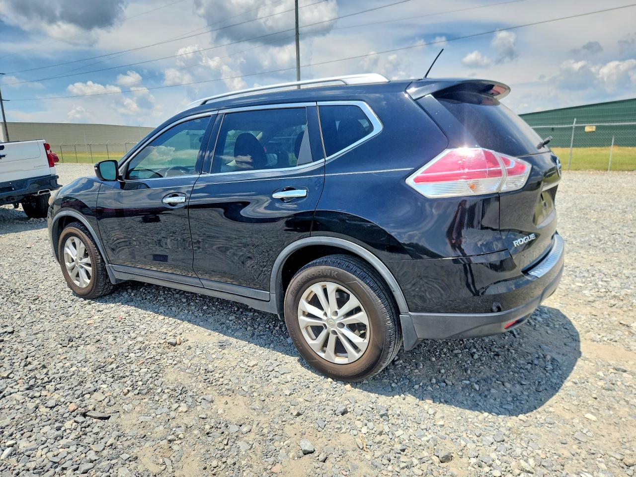 2015 Nissan Rogue Sv Черный vin: KNMAT2MT1FP537679