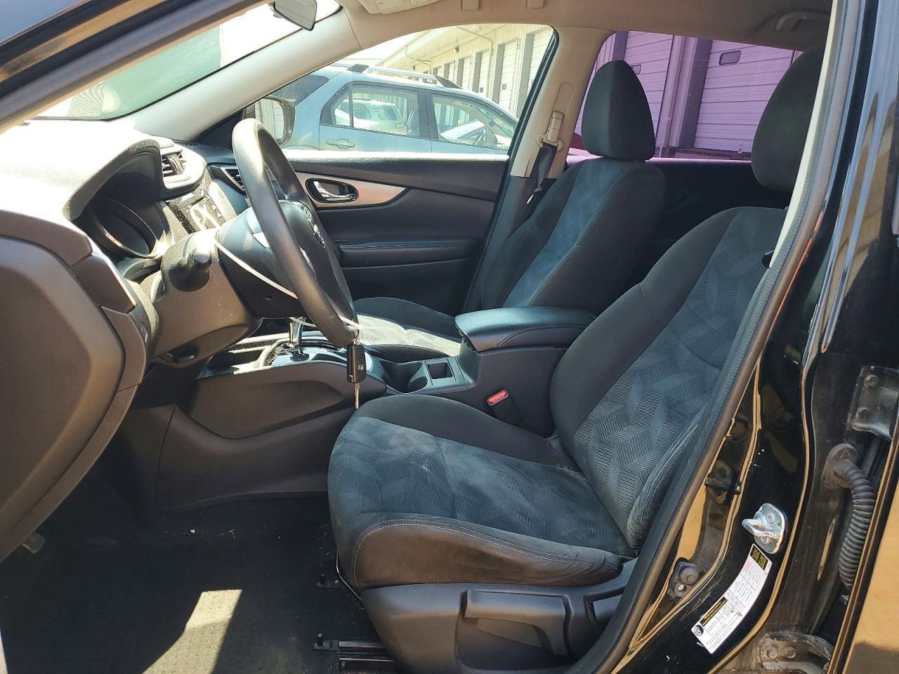 2015 Nissan Rogue S Черный vin: KNMAT2MT1FP539447