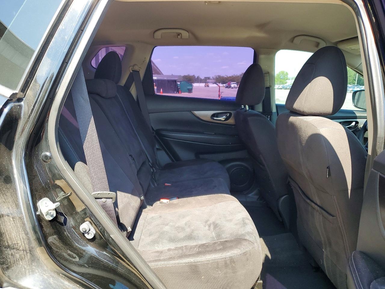 2015 Nissan Rogue S Черный vin: KNMAT2MT1FP539447