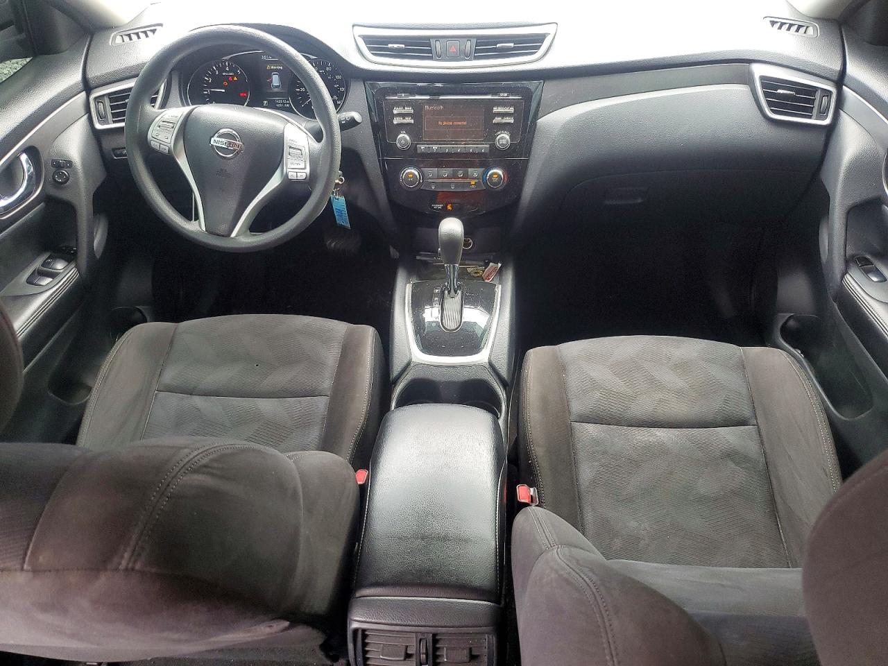 2015 Nissan Rogue S Burgundy vin: KNMAT2MT1FP556314