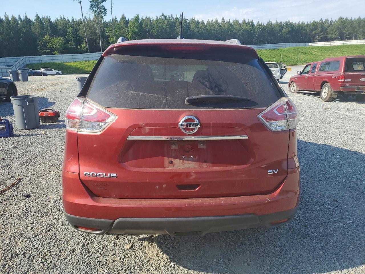 2015 Nissan Rogue Sv Красный vin: KNMAT2MT1FP571167