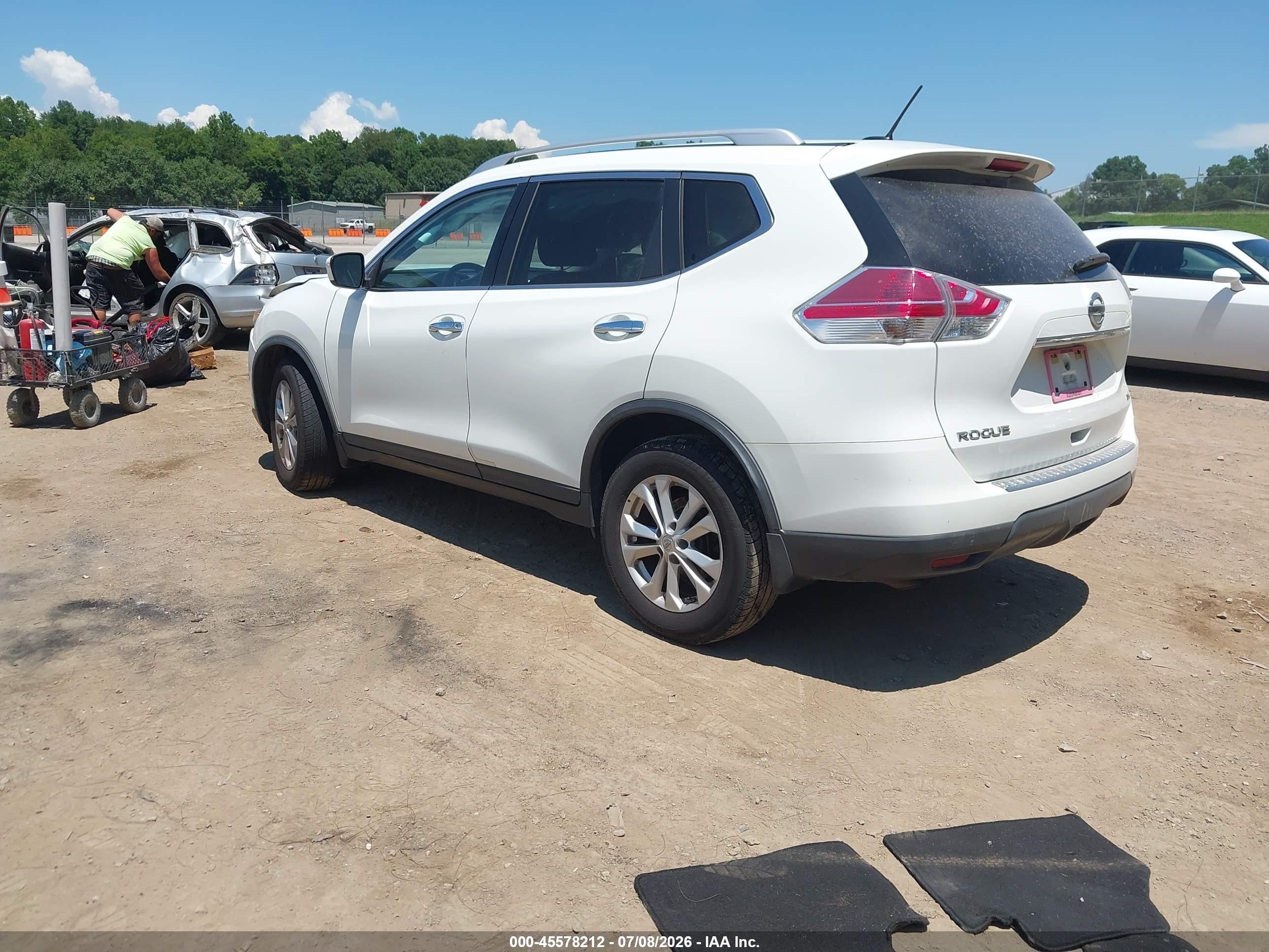 2015 Nissan Rogue Sv White vin: KNMAT2MT1FP571363