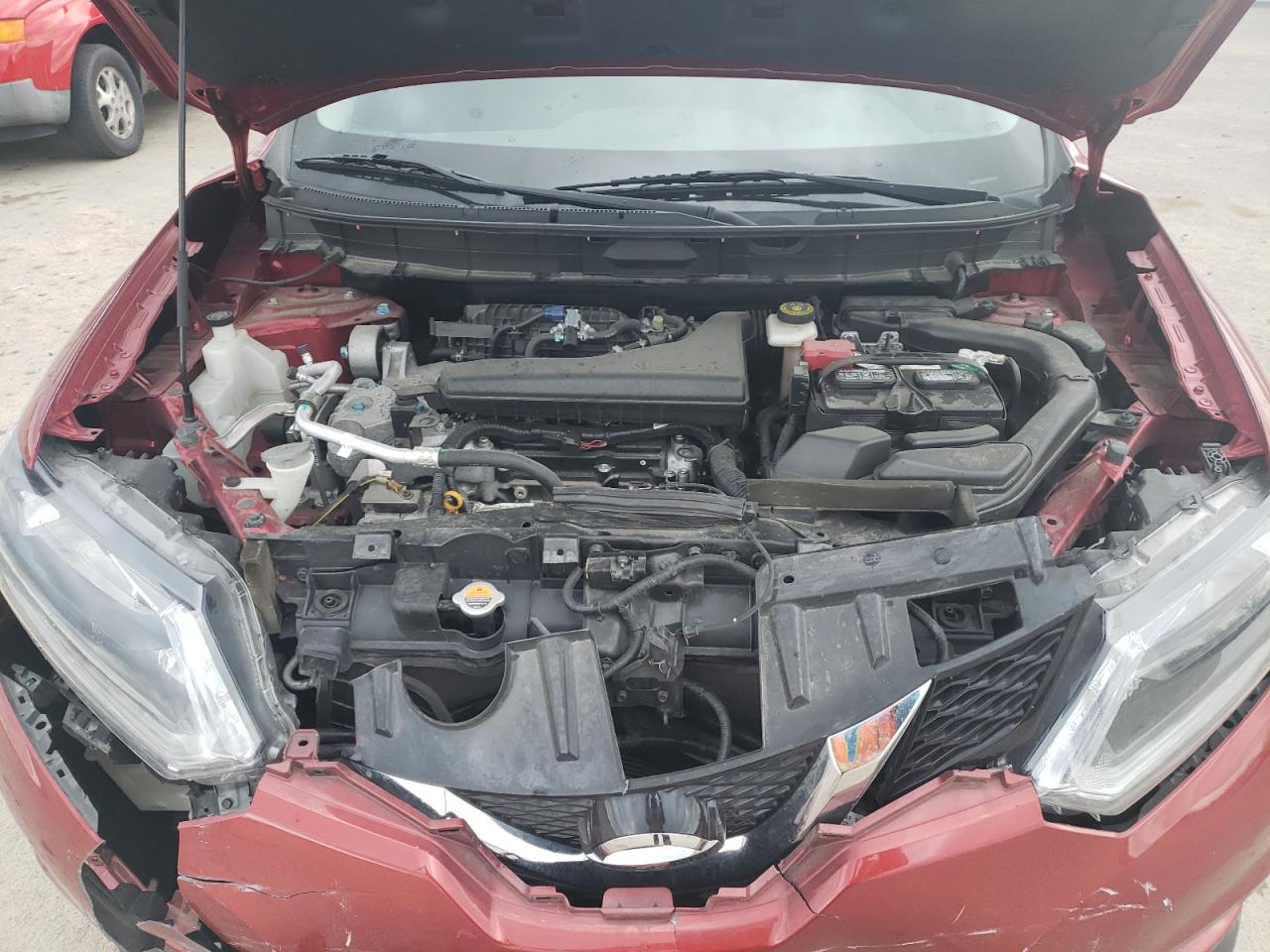 2015 Nissan Rogue S Burgundy vin: KNMAT2MT1FP579057