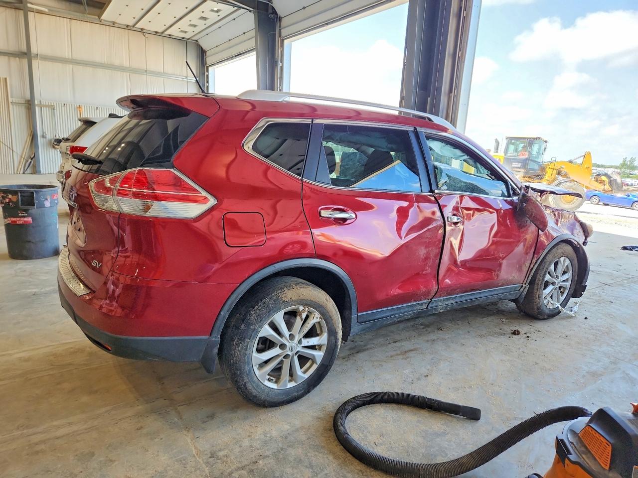 2015 Nissan Rogue Sv Red vin: KNMAT2MT1FP579057