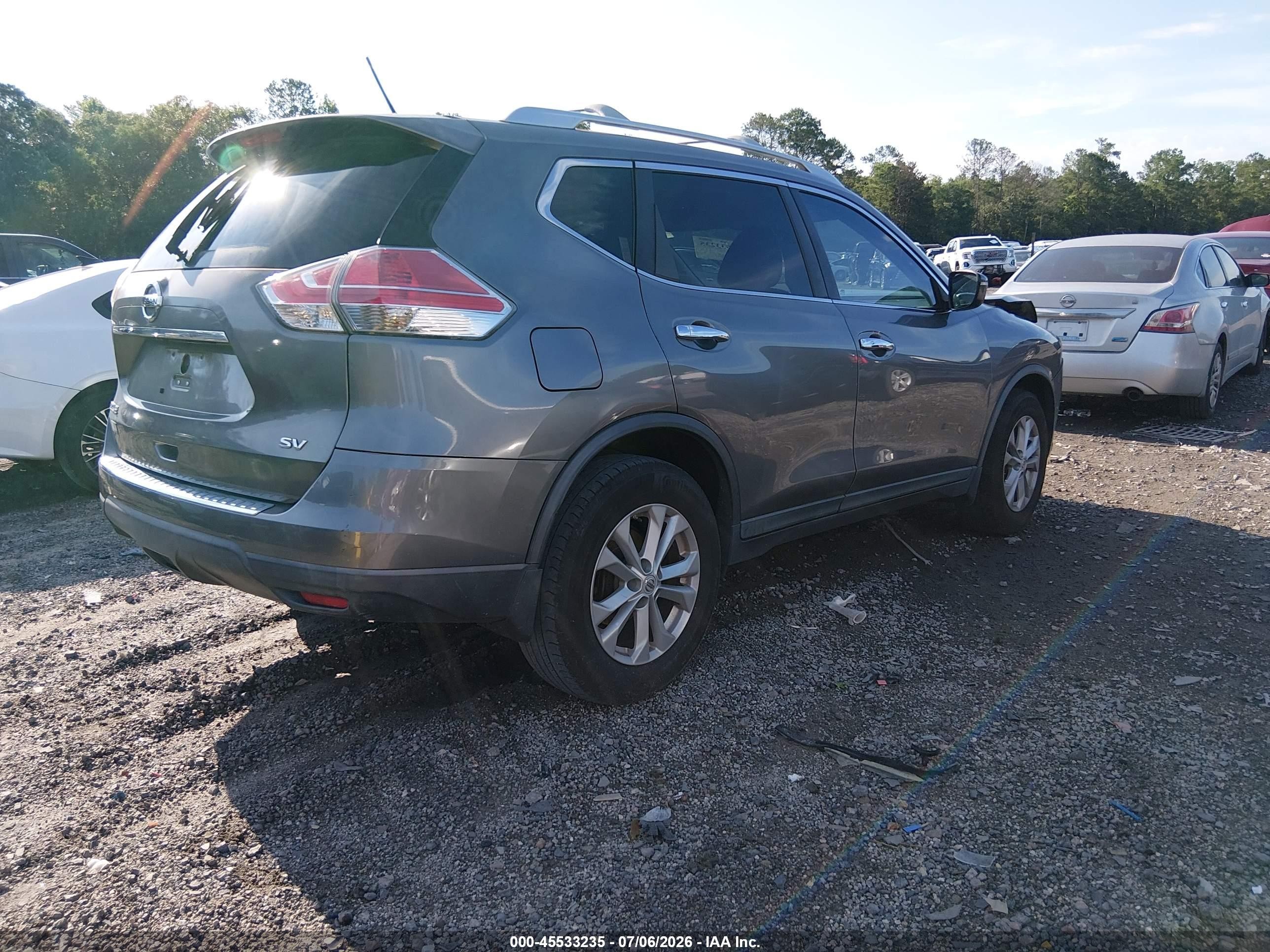 2015 Nissan Rogue Sv Gray vin: KNMAT2MT1FP582430