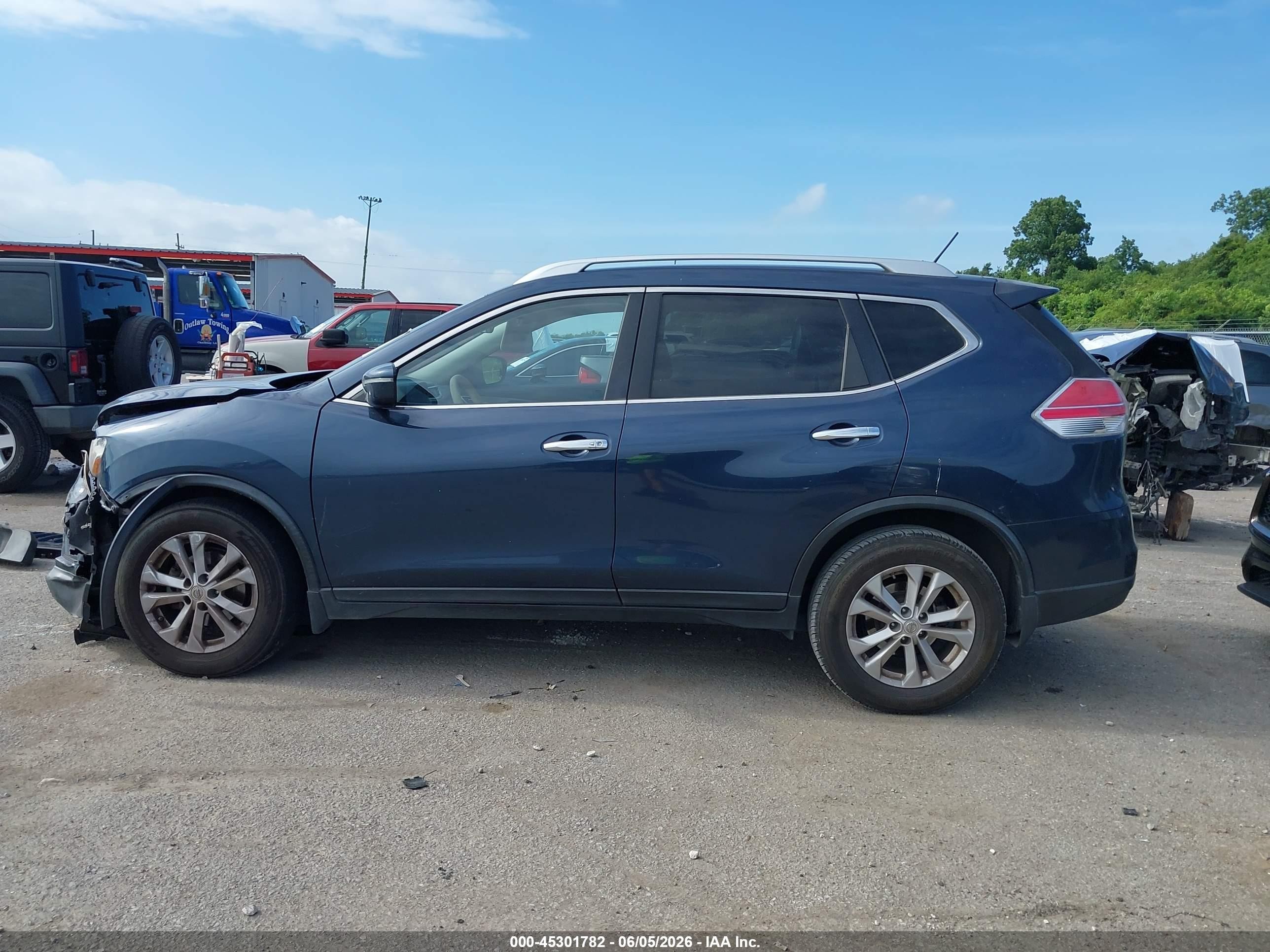 2015 Nissan Rogue Sv Blue vin: KNMAT2MT1FP583383