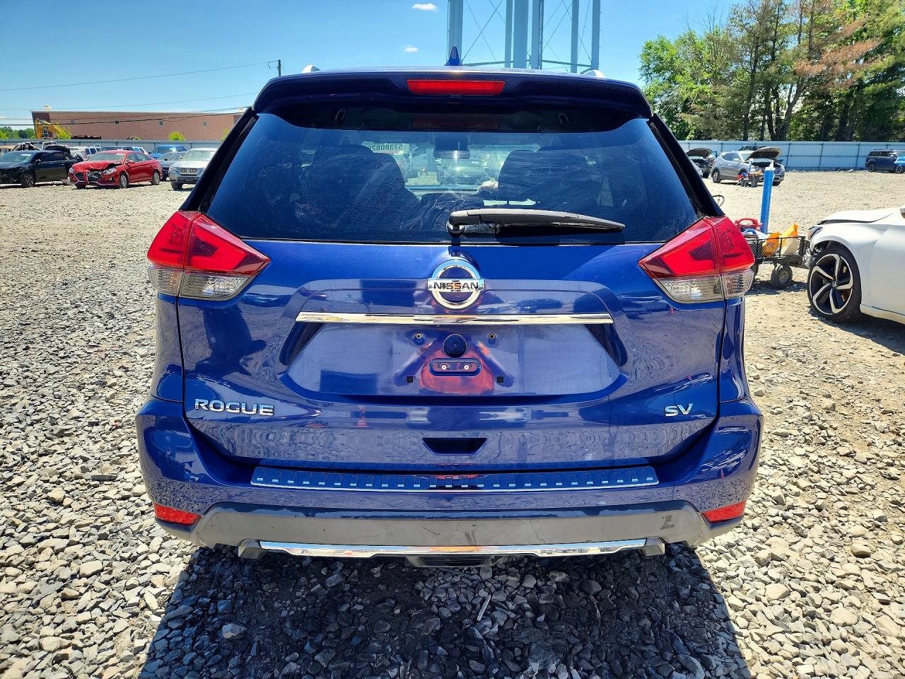 2017 Nissan Rogue Sv Blue vin: KNMAT2MT1HP575805