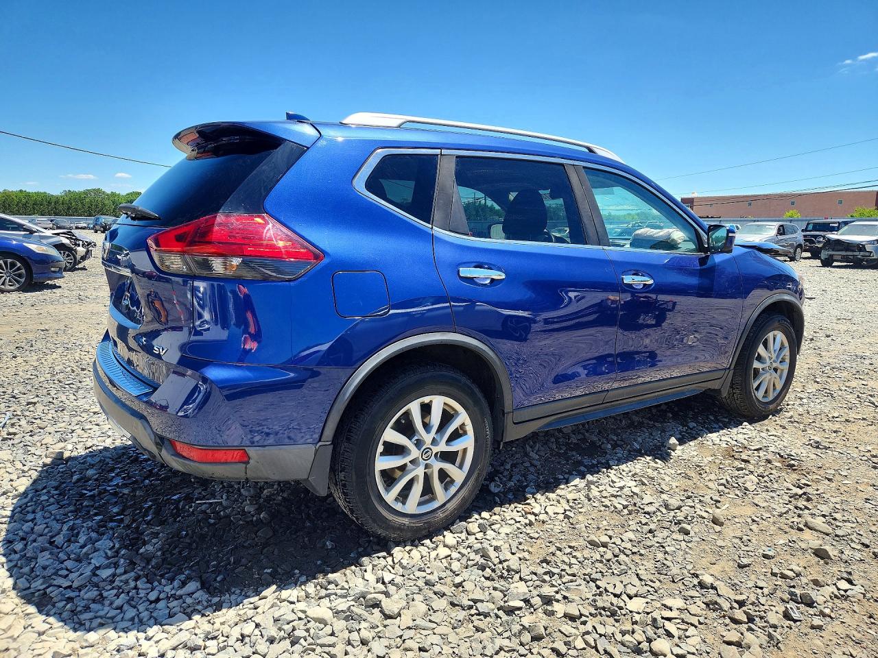 2017 Nissan Rogue Sv Blue vin: KNMAT2MT1HP575805