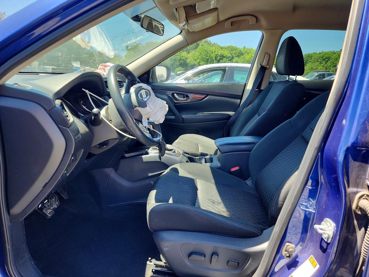 2017 Nissan Rogue Sv Blue vin: KNMAT2MT1HP575805