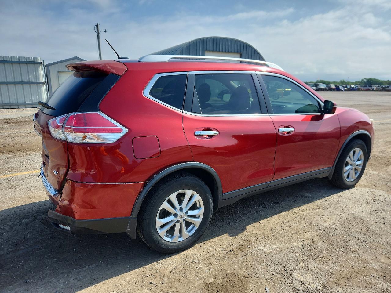 2015 Nissan Rogue Sv Red vin: KNMAT2MT2FP522138
