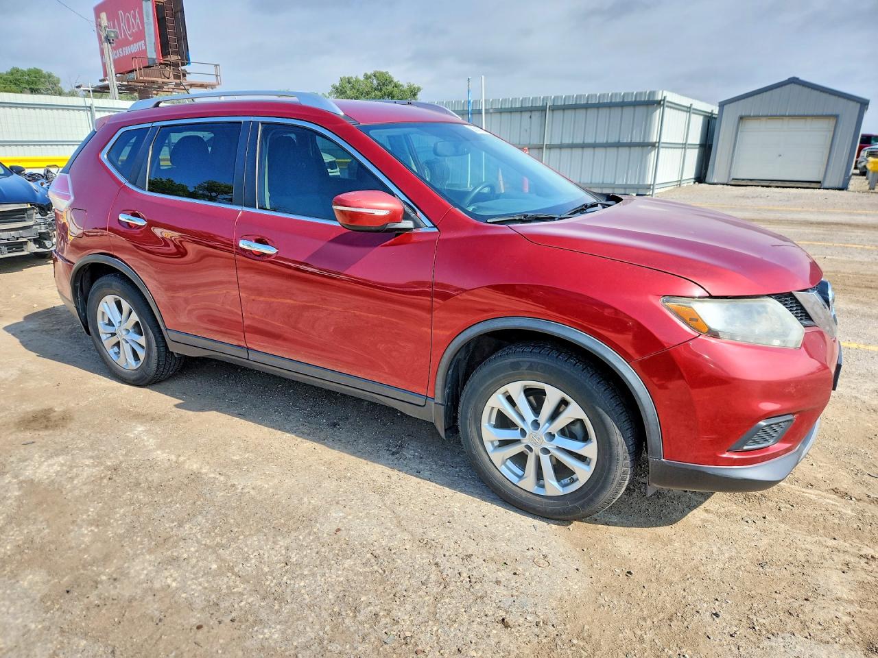 2015 Nissan Rogue Sv Red vin: KNMAT2MT2FP522138