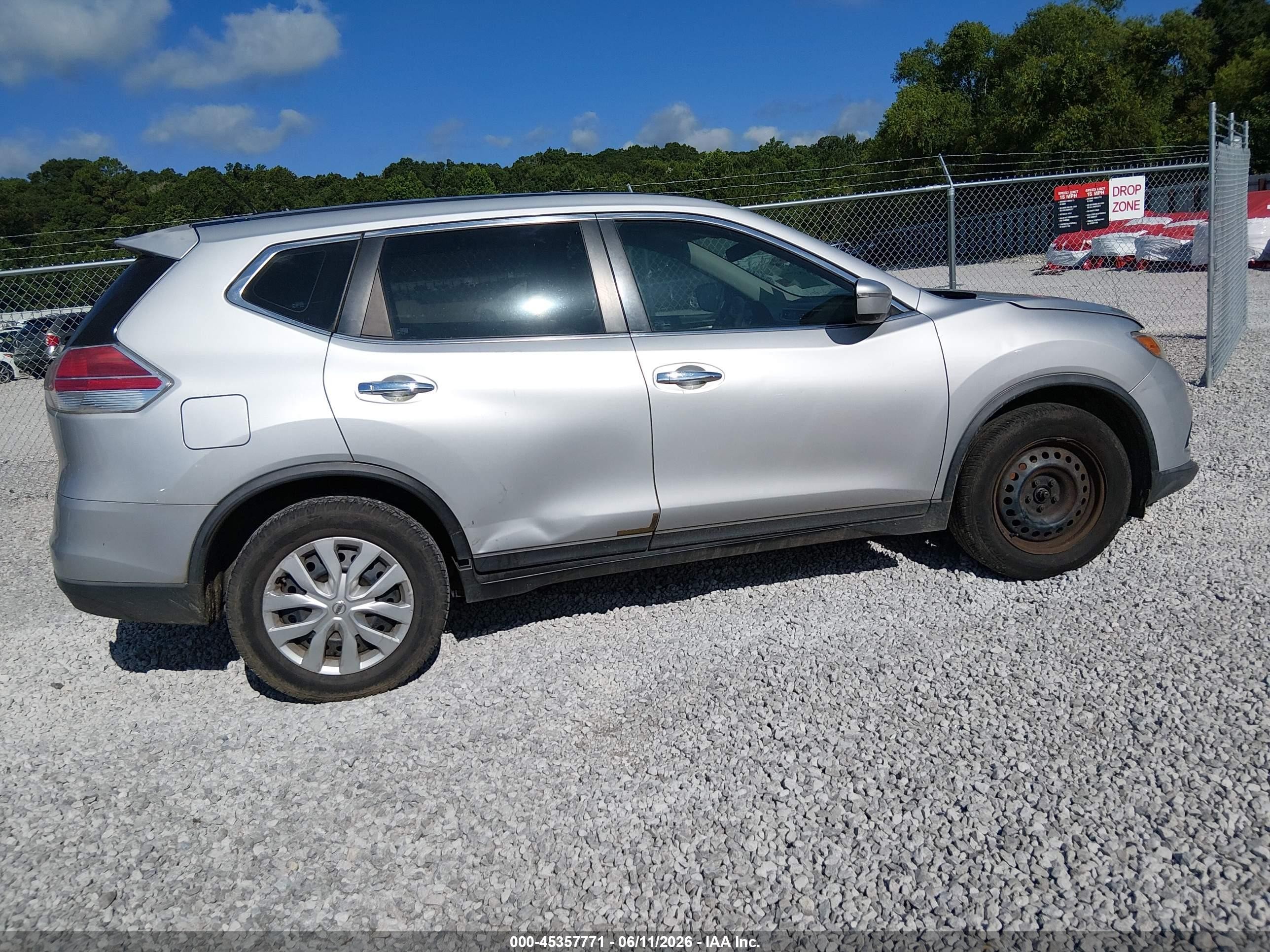 2015 Nissan Rogue S/sl/sv Silver vin: KNMAT2MT2FP541742