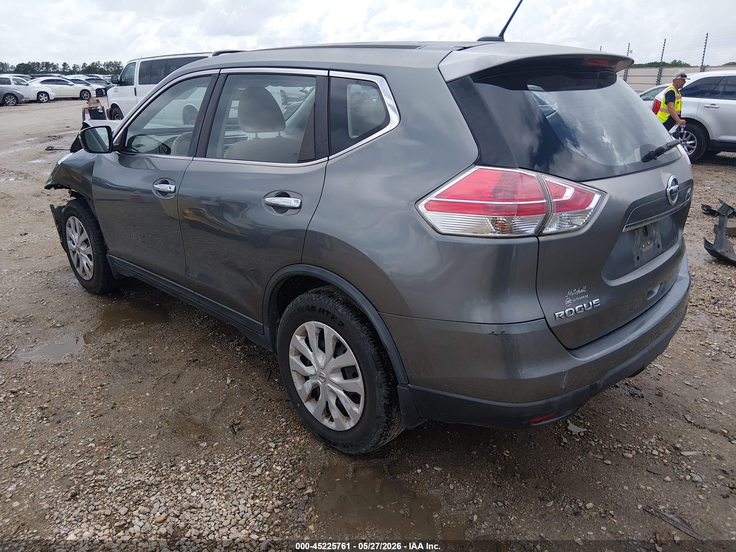 2015 Nissan Rogue S Gray vin: KNMAT2MT2FP551493