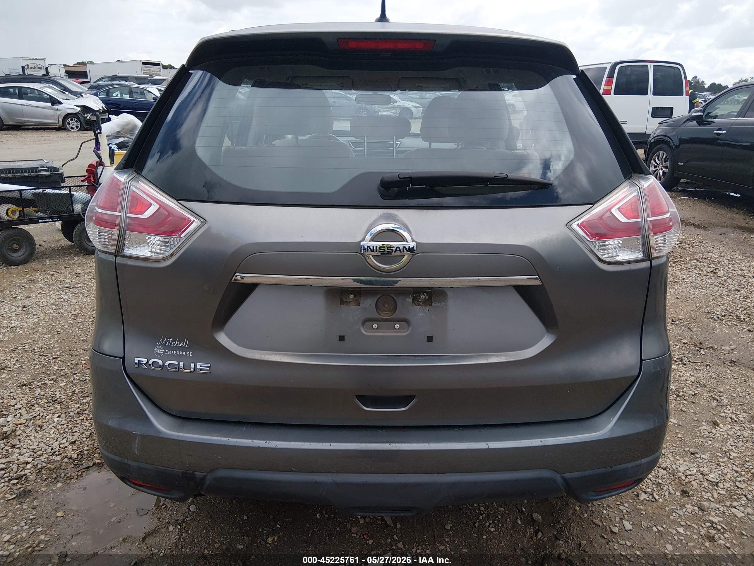 2015 Nissan Rogue S Gray vin: KNMAT2MT2FP551493