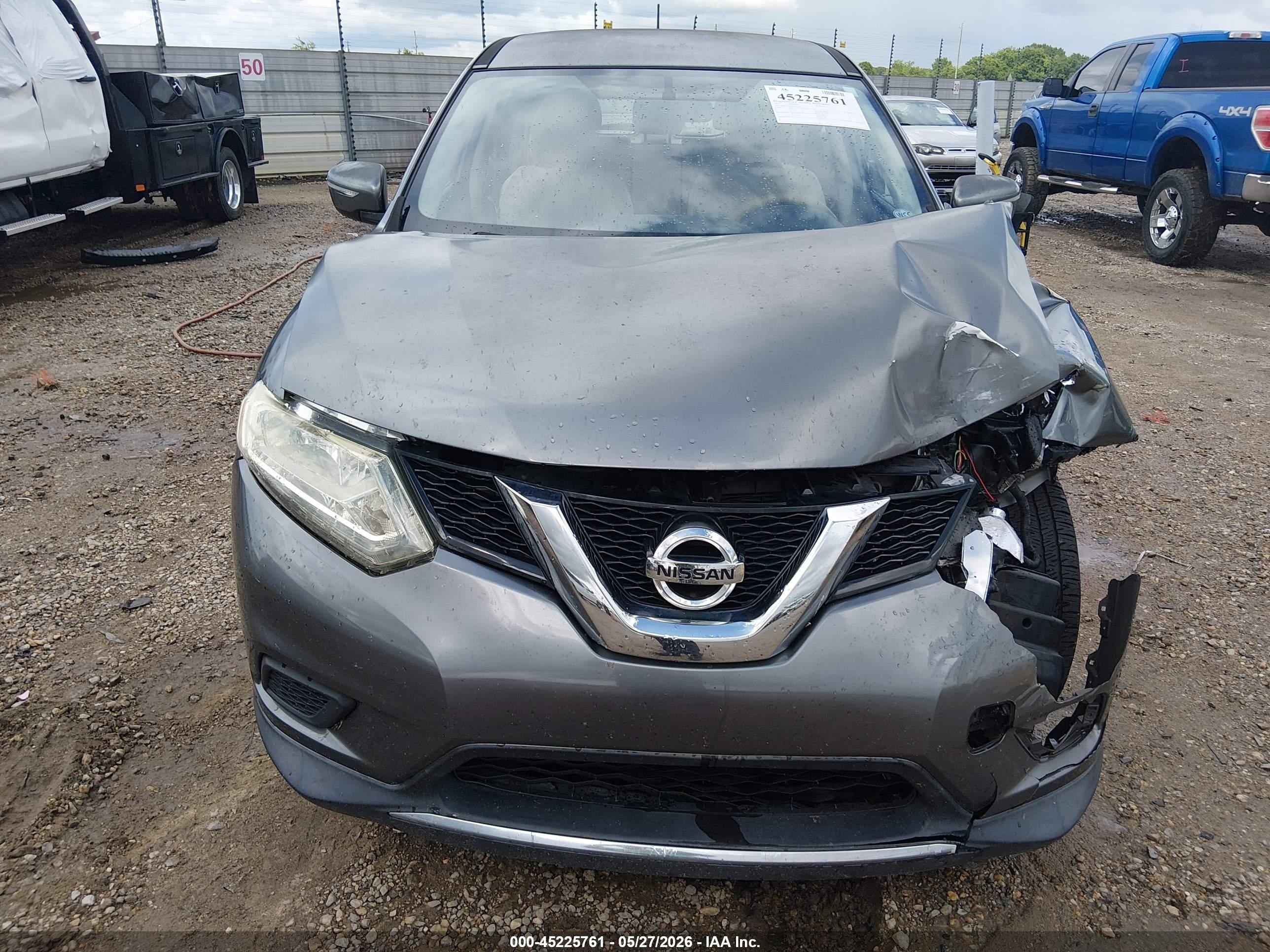 2015 Nissan Rogue S Gray vin: KNMAT2MT2FP551493
