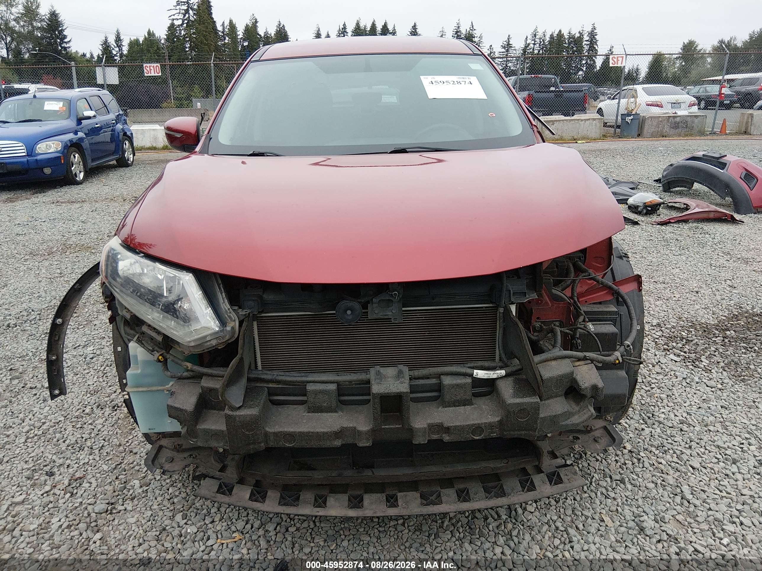 2015 Nissan Rogue S/sl/sv Red vin: KNMAT2MT2FP553308