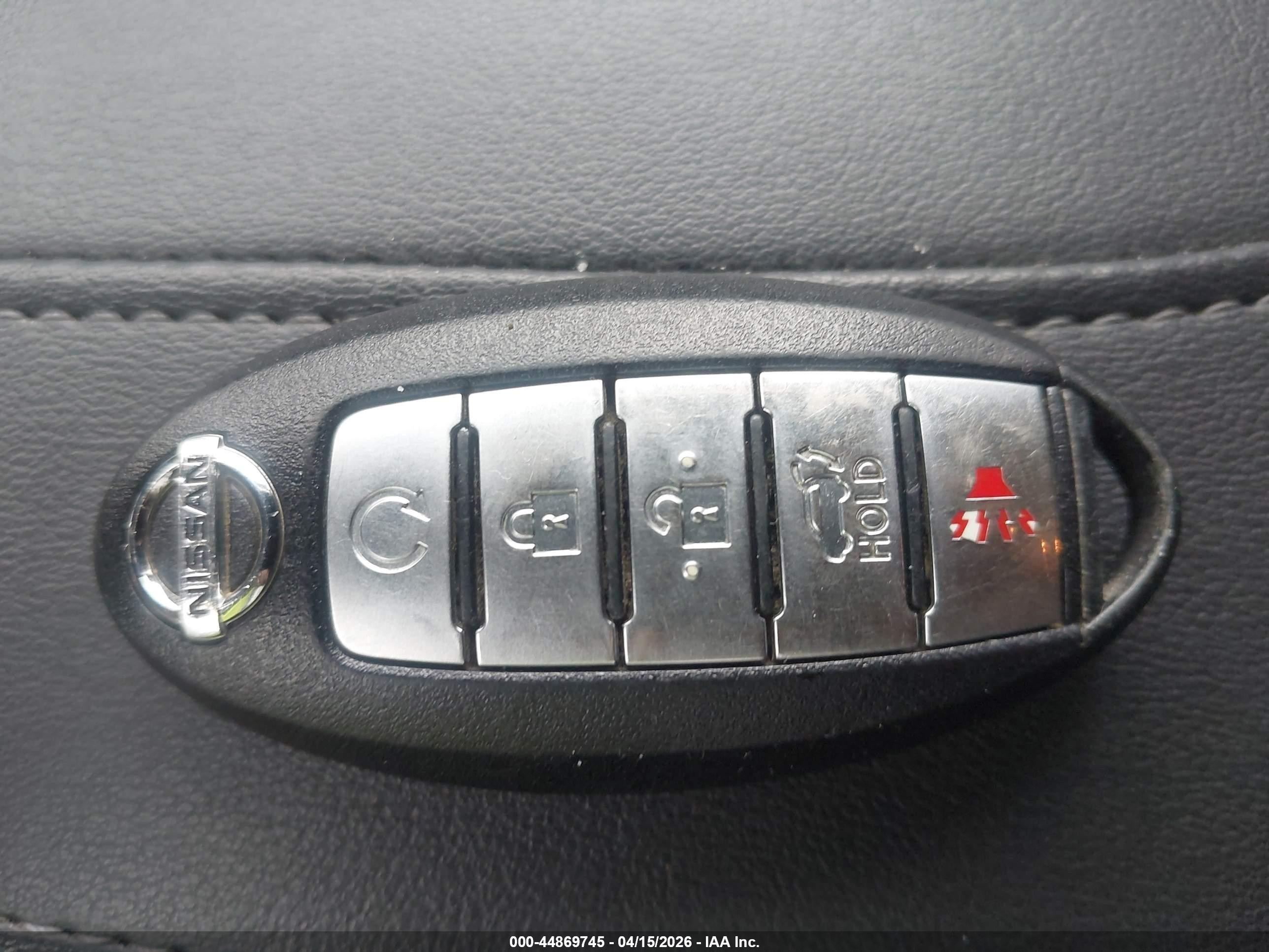 2017 Nissan Rogue Sv Серый vin: KNMAT2MT2HP610139