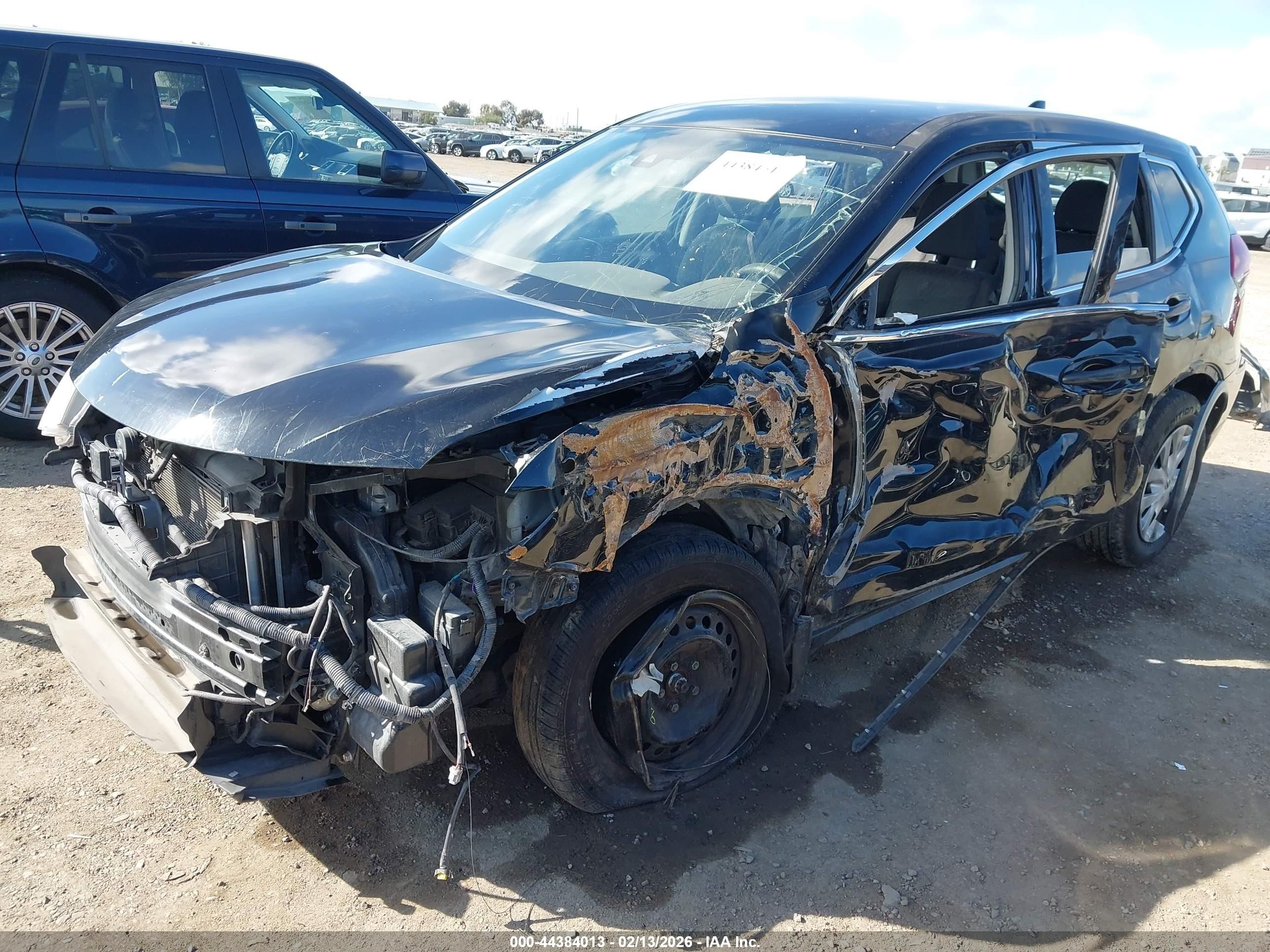2019 Nissan Rogue S Черный vin: KNMAT2MT2KP543761