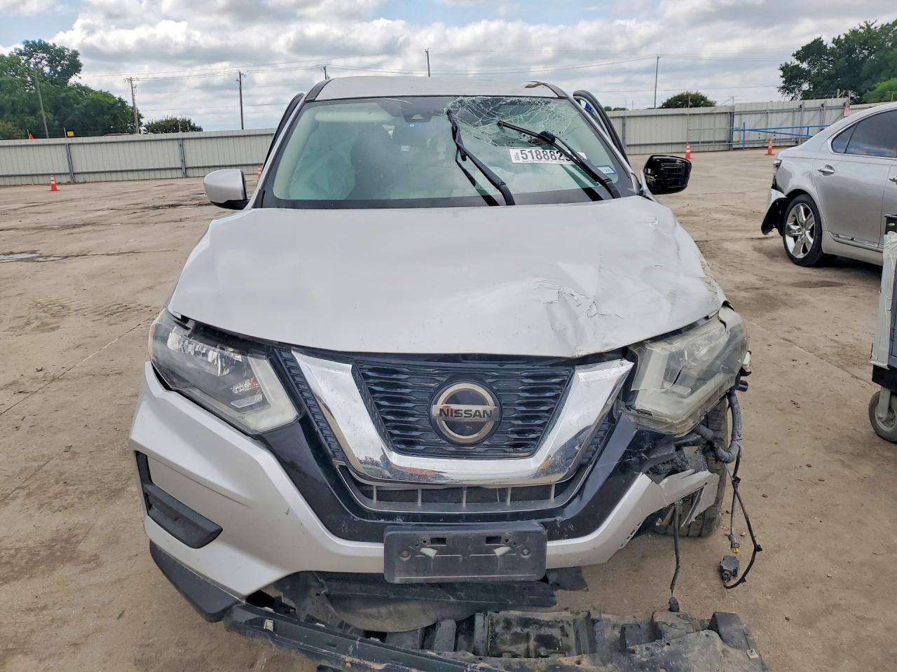 2020 Nissan Rogue S Silver vin: KNMAT2MT2LP500619