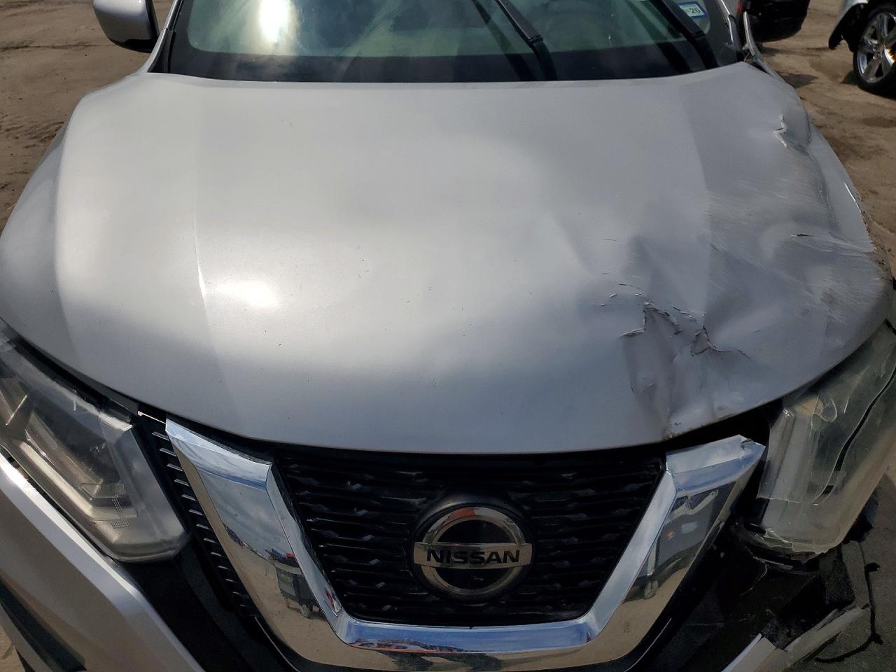2020 Nissan Rogue S Silver vin: KNMAT2MT2LP500619
