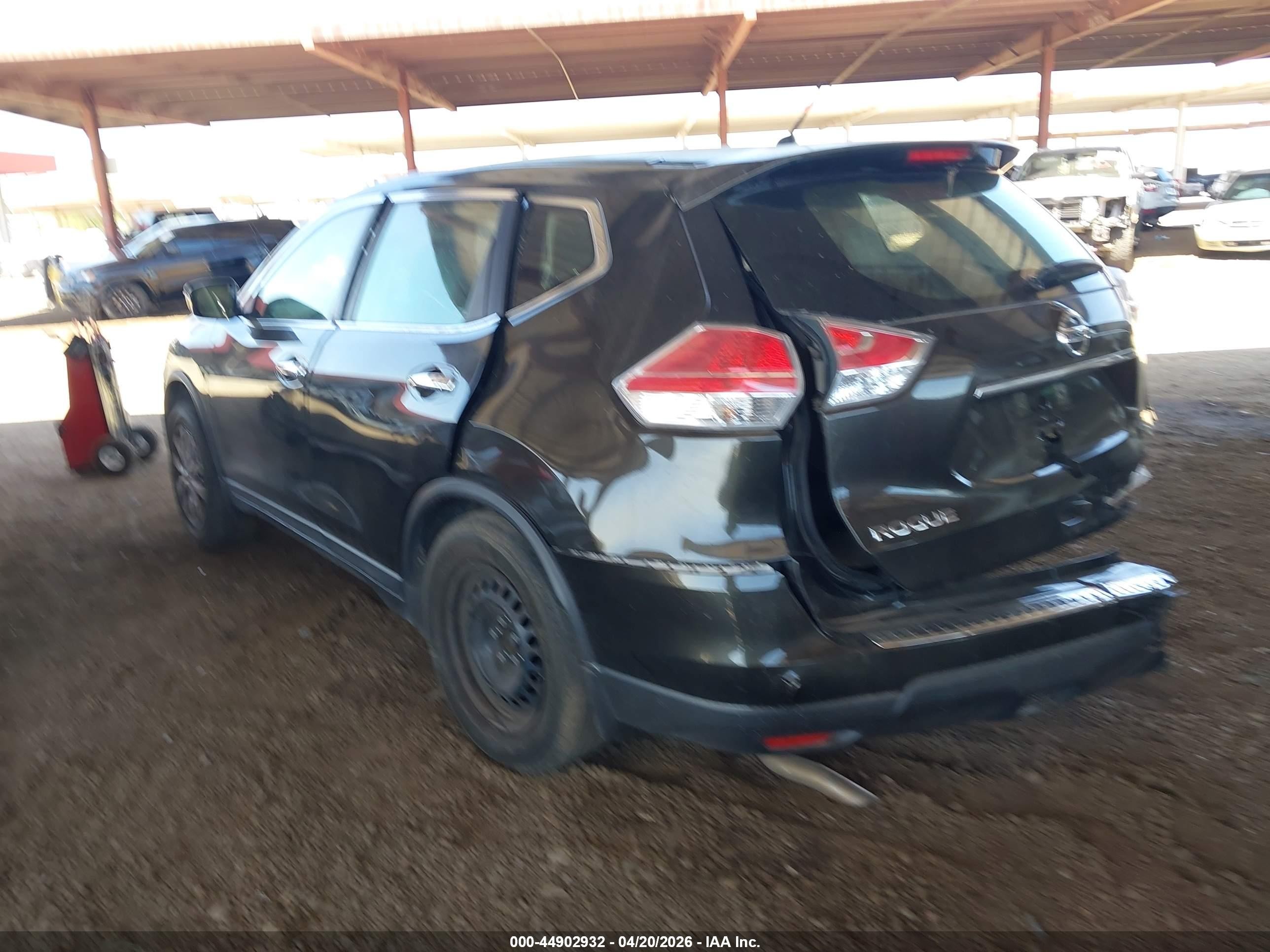 2015 Nissan Rogue S Серый vin: KNMAT2MT3FP506160