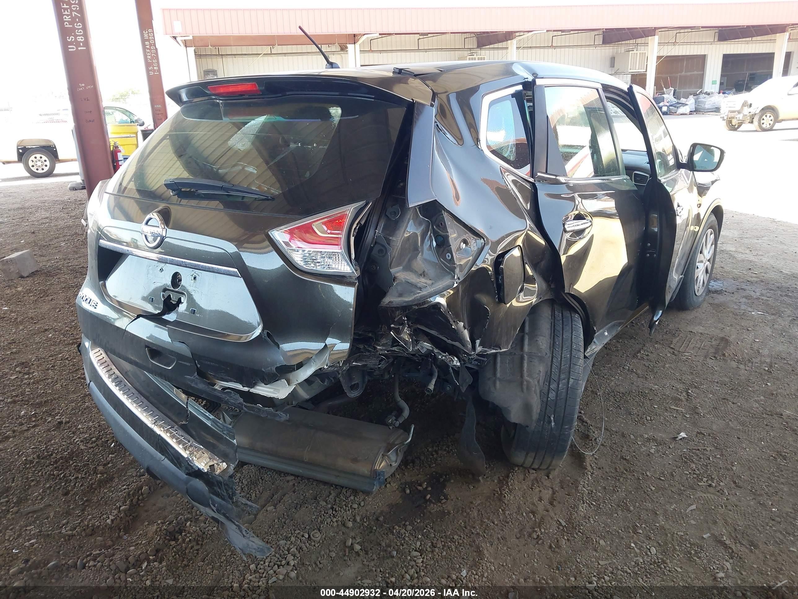 2015 Nissan Rogue S Серый vin: KNMAT2MT3FP506160