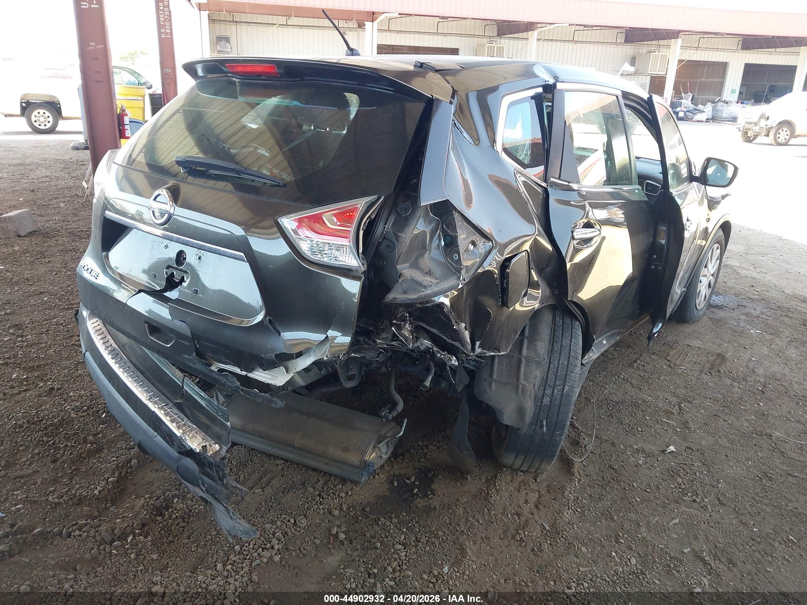 2015 Nissan Rogue S Серый vin: KNMAT2MT3FP506160