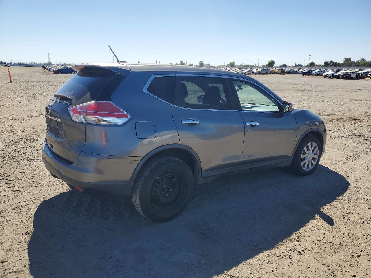 2015 Nissan Rogue S Gray vin: KNMAT2MT3FP535027