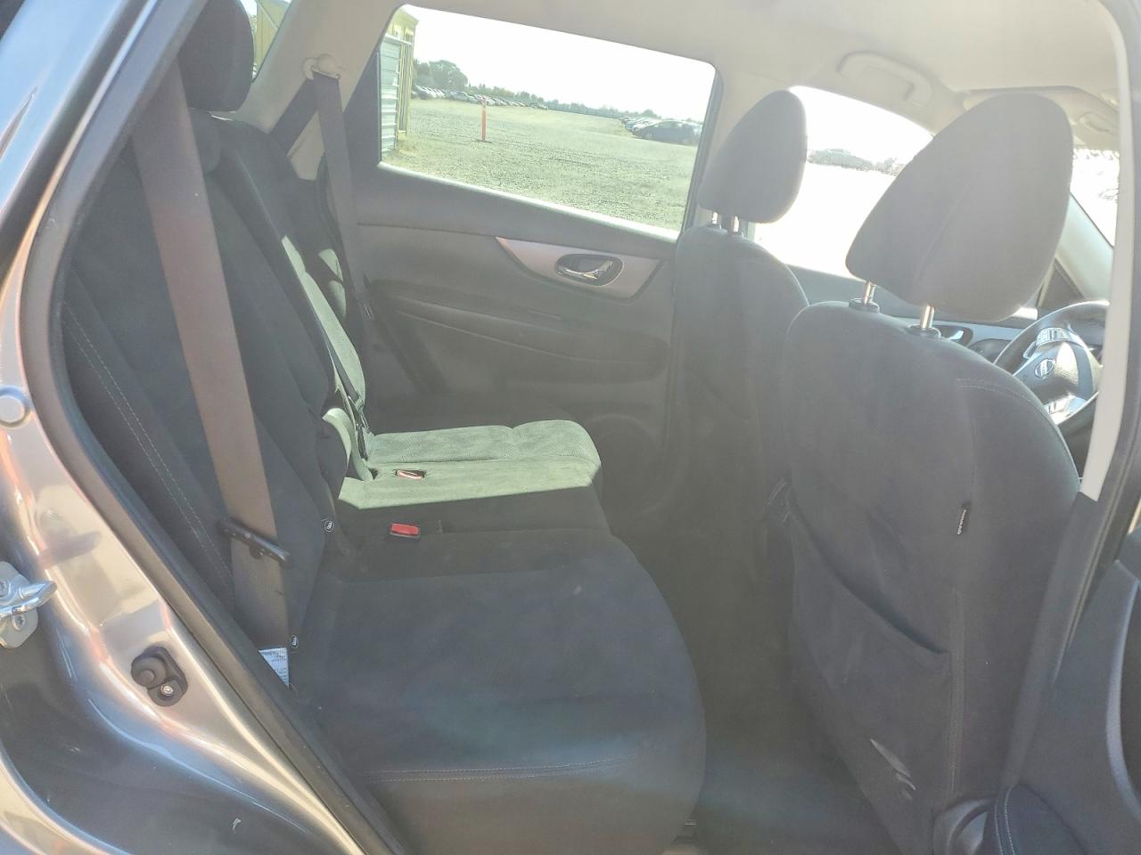 2015 Nissan Rogue S Gray vin: KNMAT2MT3FP535027
