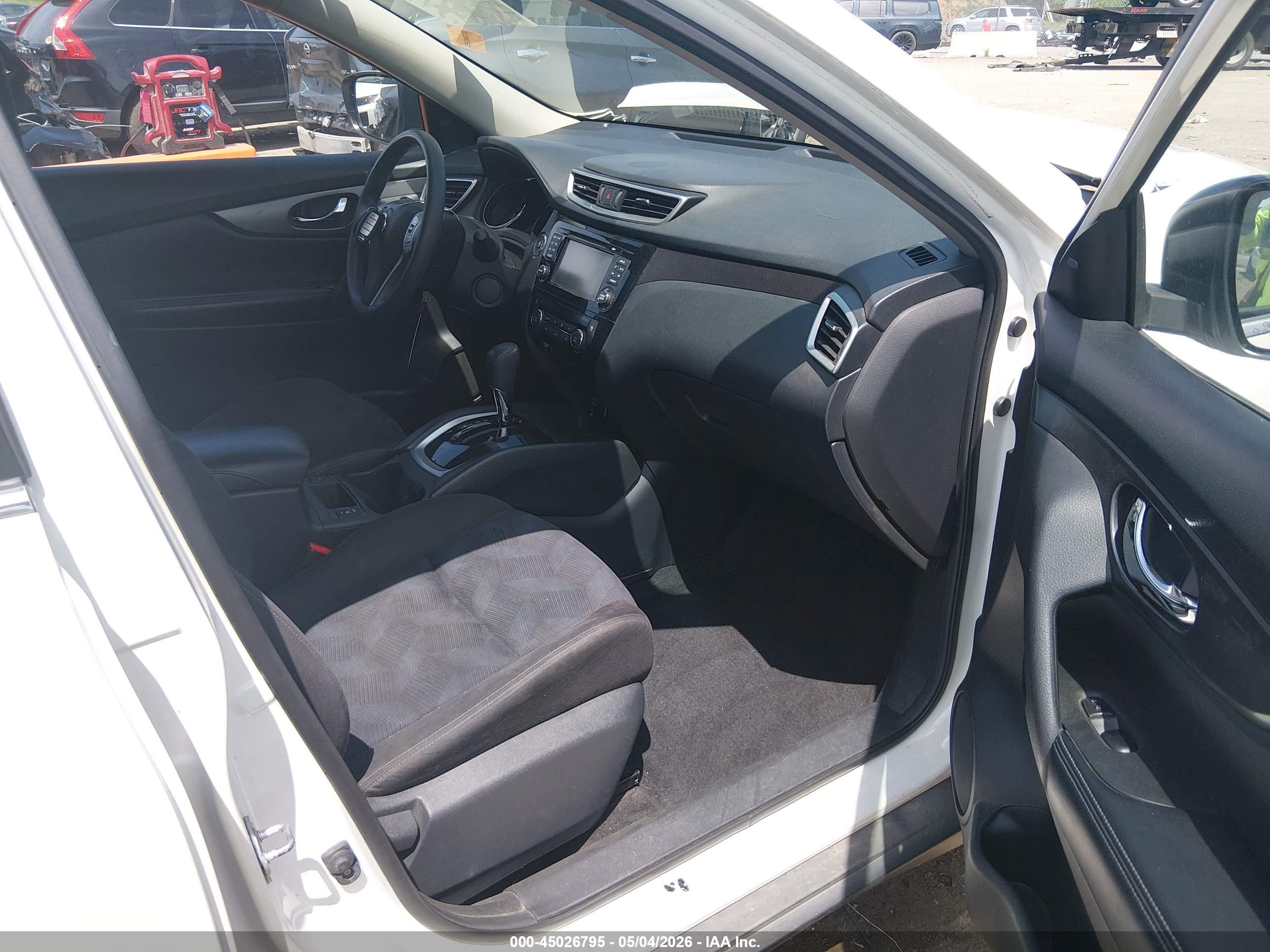 2015 Nissan Rogue Sv Белый vin: KNMAT2MT3FP543824
