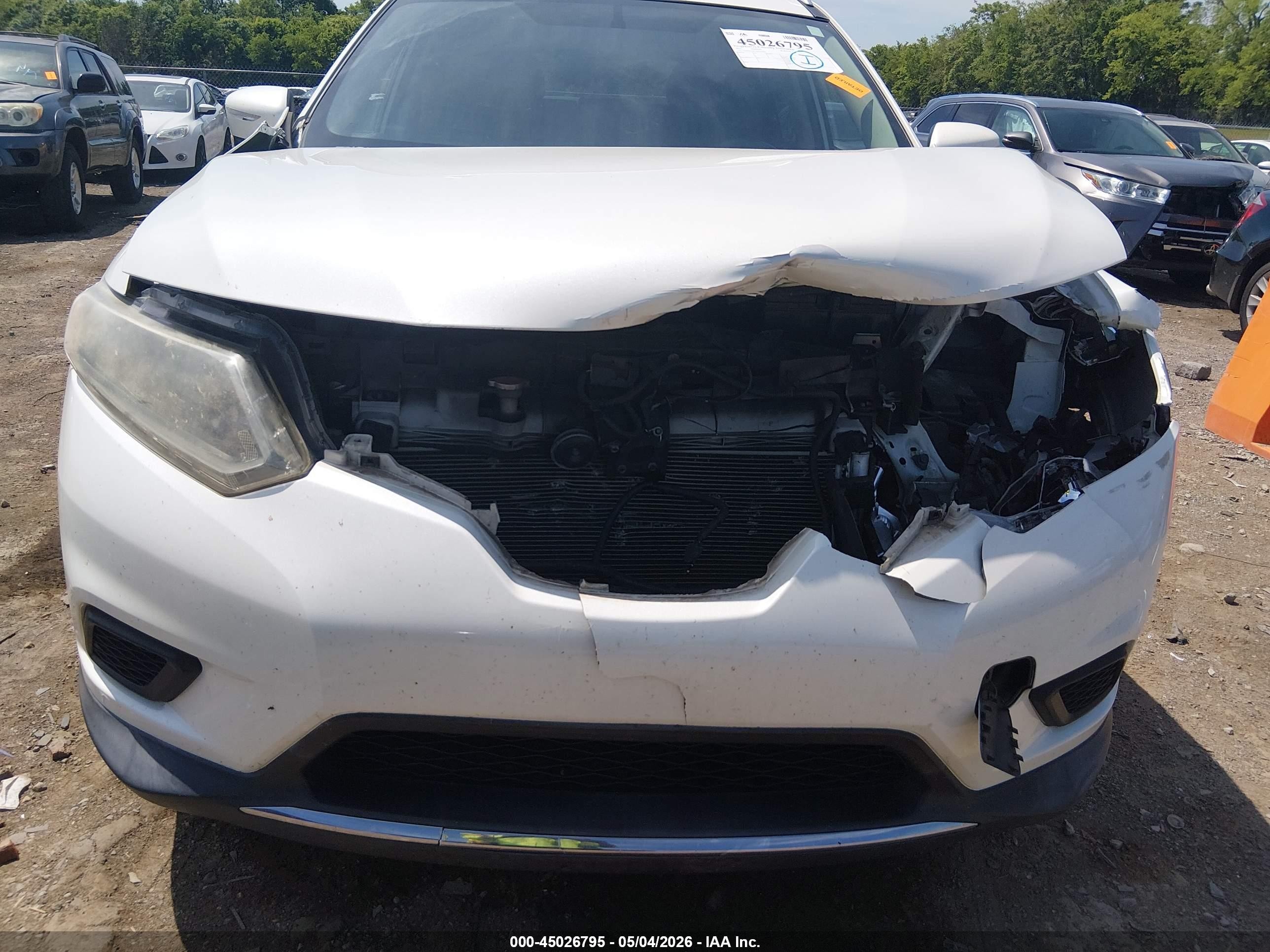 2015 Nissan Rogue Sv Белый vin: KNMAT2MT3FP543824