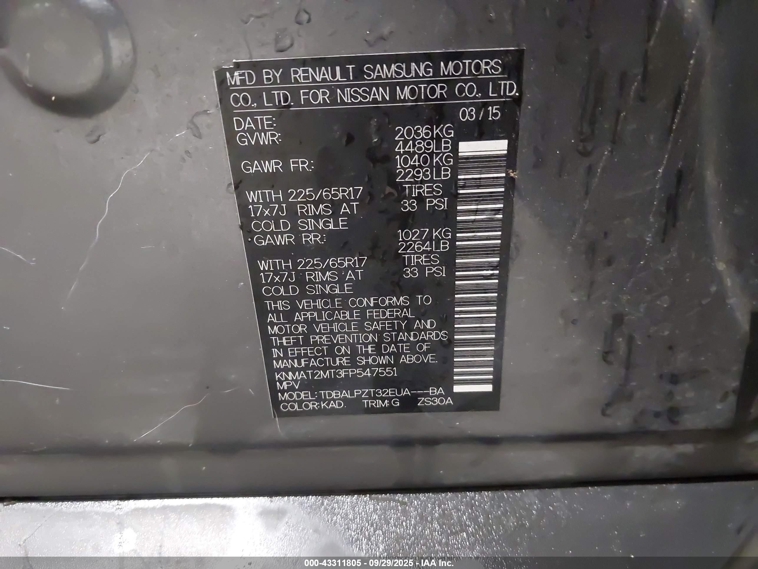 2015 Nissan Rogue S Silver vin: KNMAT2MT3FP547551