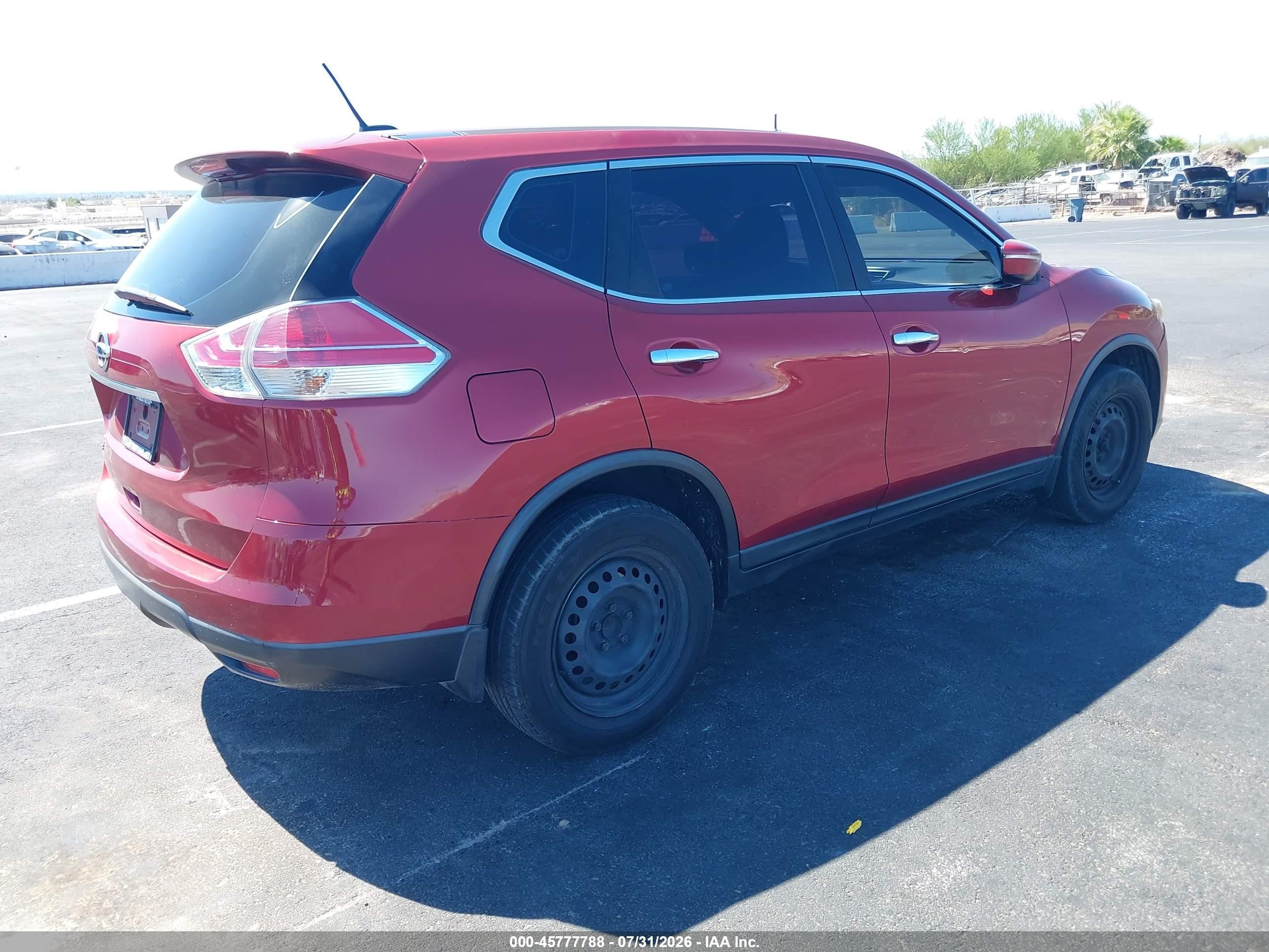2015 Nissan Rogue S Red vin: KNMAT2MT3FP559327