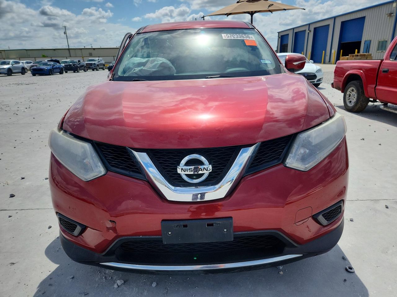 2015 Nissan Rogue S Maroon vin: KNMAT2MT3FP576418