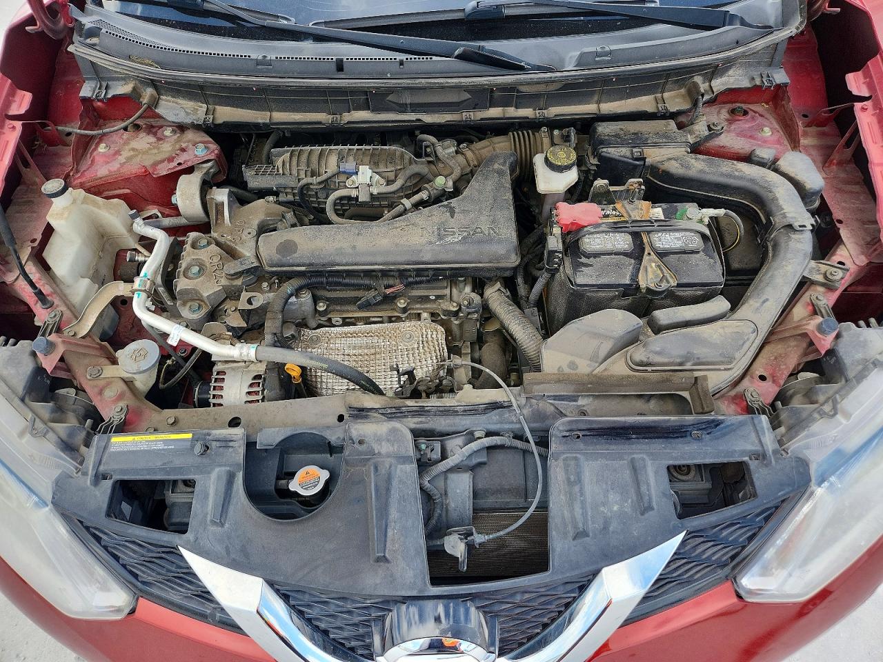 2015 Nissan Rogue S Maroon vin: KNMAT2MT3FP576418
