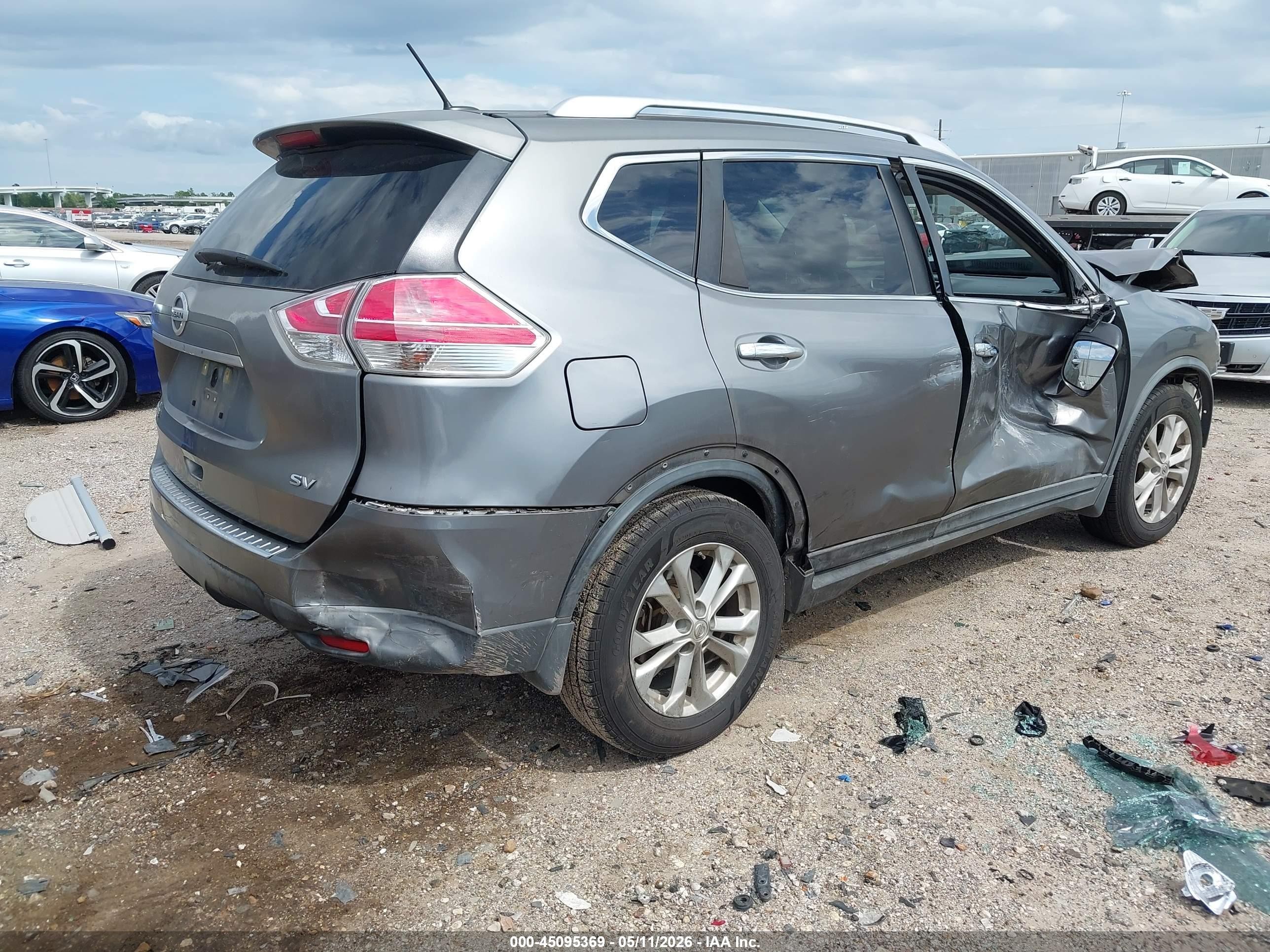 2015 Nissan Rogue Sv Gray vin: KNMAT2MT3FP584812