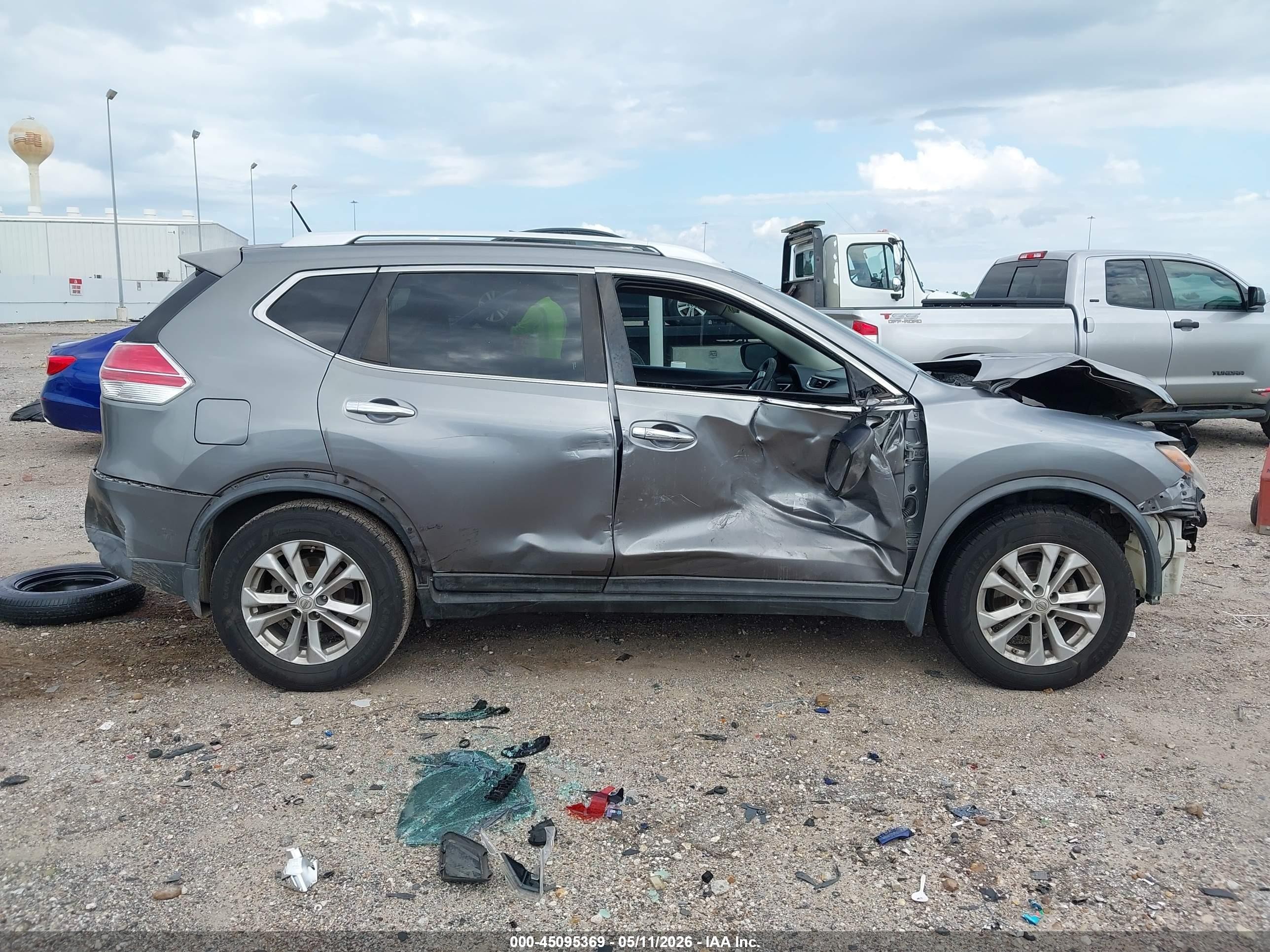 2015 Nissan Rogue Sv Gray vin: KNMAT2MT3FP584812
