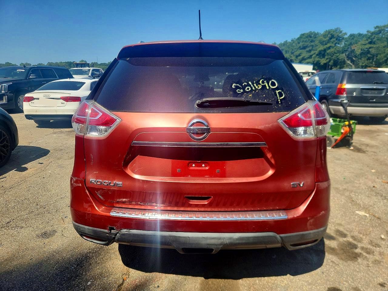 2015 Nissan Rogue Sv Red vin: KNMAT2MT3FP592537