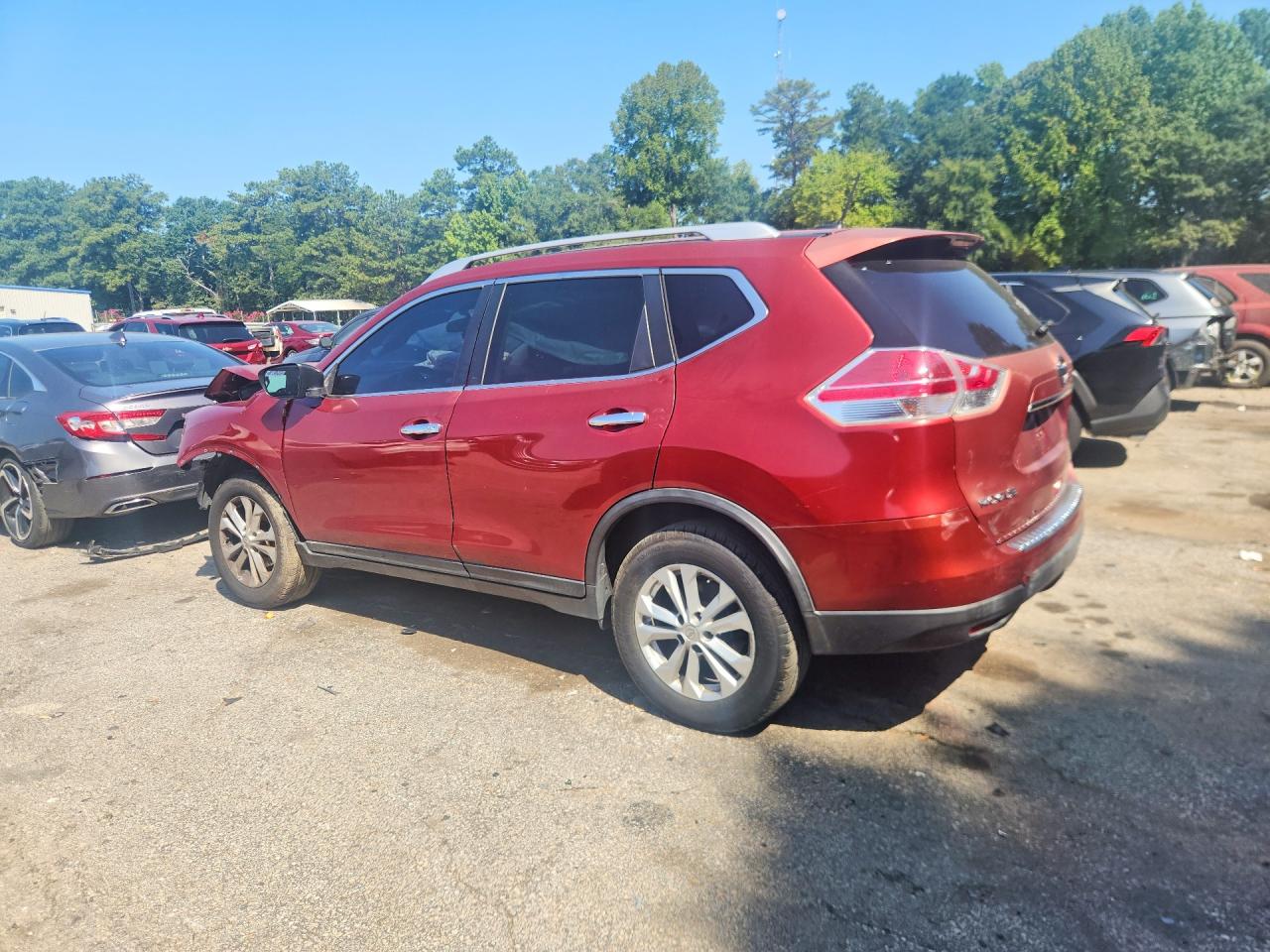 2015 Nissan Rogue Sv Red vin: KNMAT2MT3FP592537