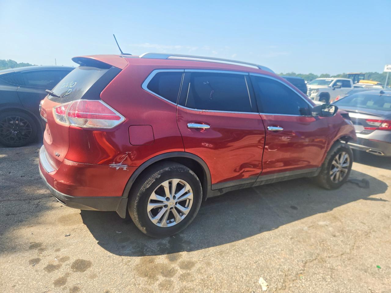 2015 Nissan Rogue Sv Red vin: KNMAT2MT3FP592537