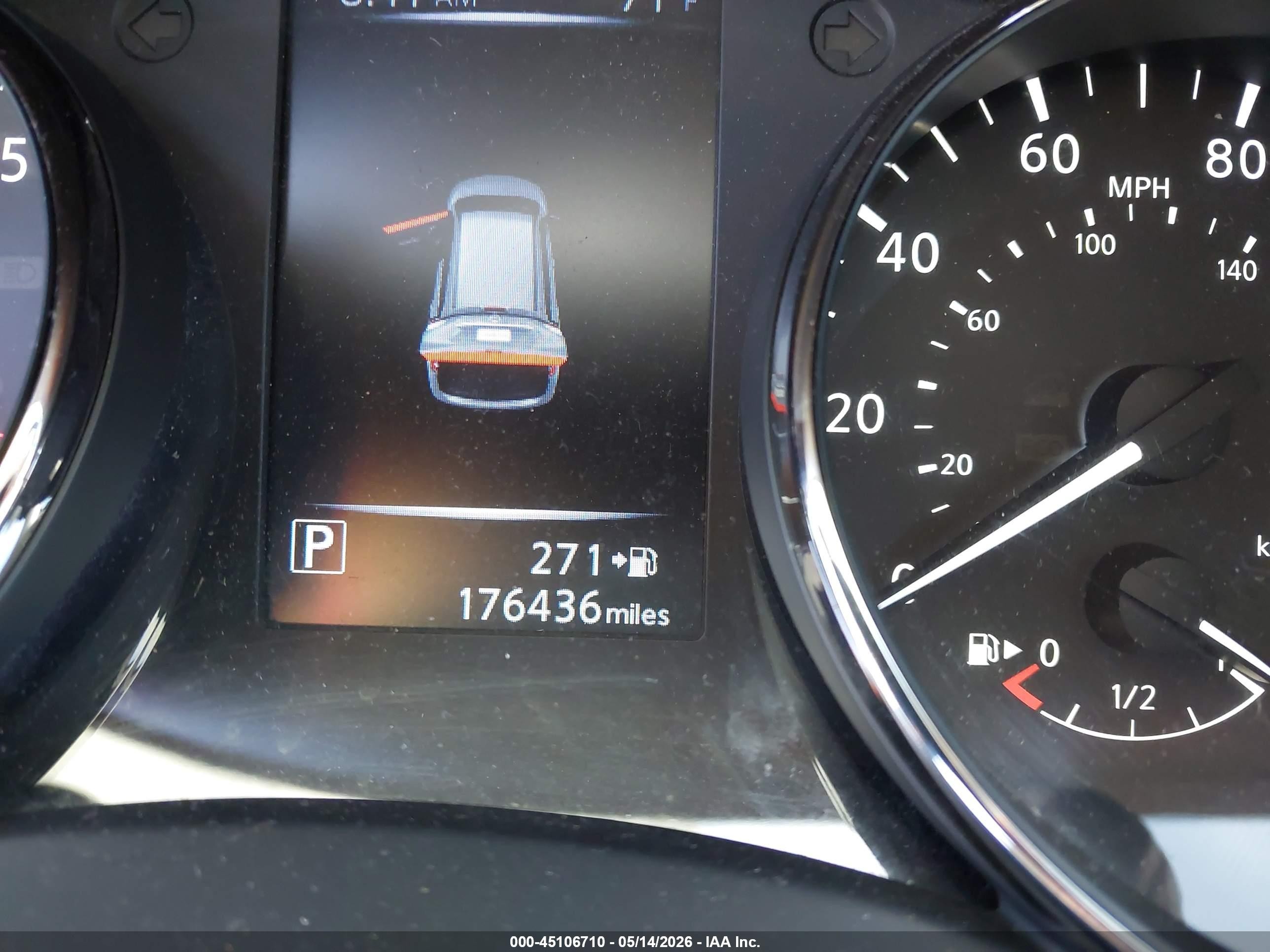 2017 Nissan Rogue Sv Серебряный vin: KNMAT2MT3HP591231