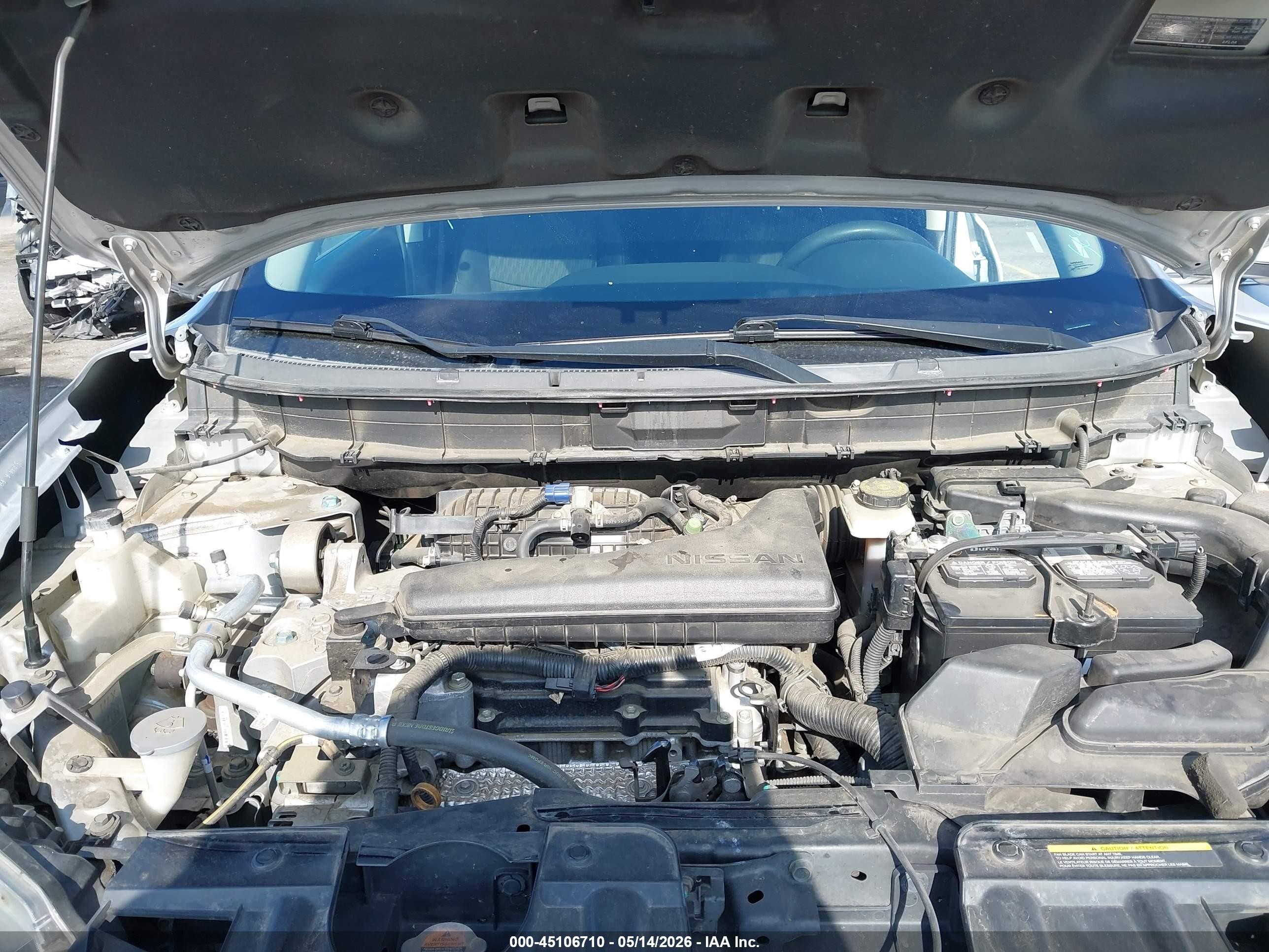 2017 Nissan Rogue Sv Серебряный vin: KNMAT2MT3HP591231