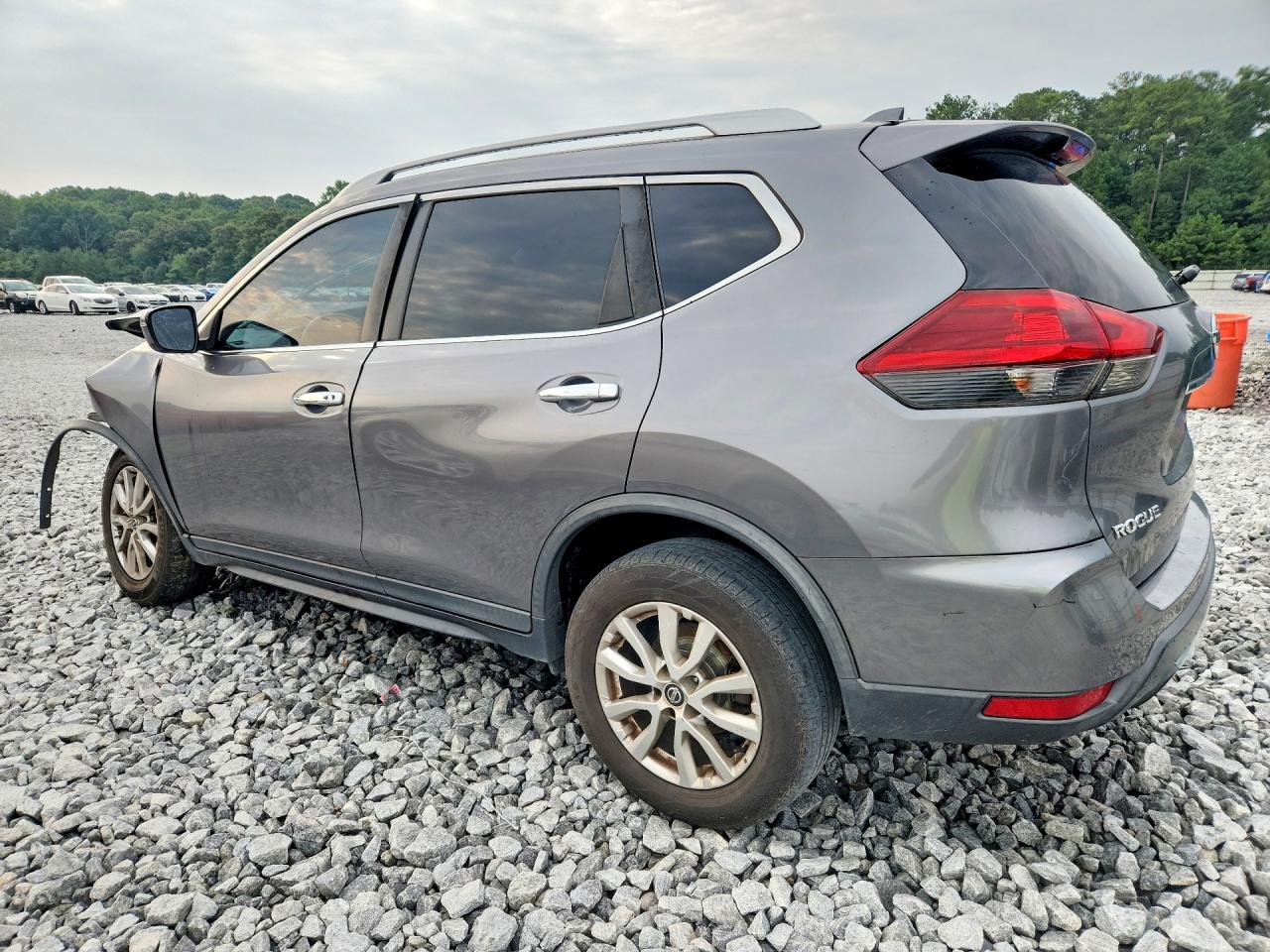 2018 Nissan Rogue Sv Gray vin: KNMAT2MT3JP504630