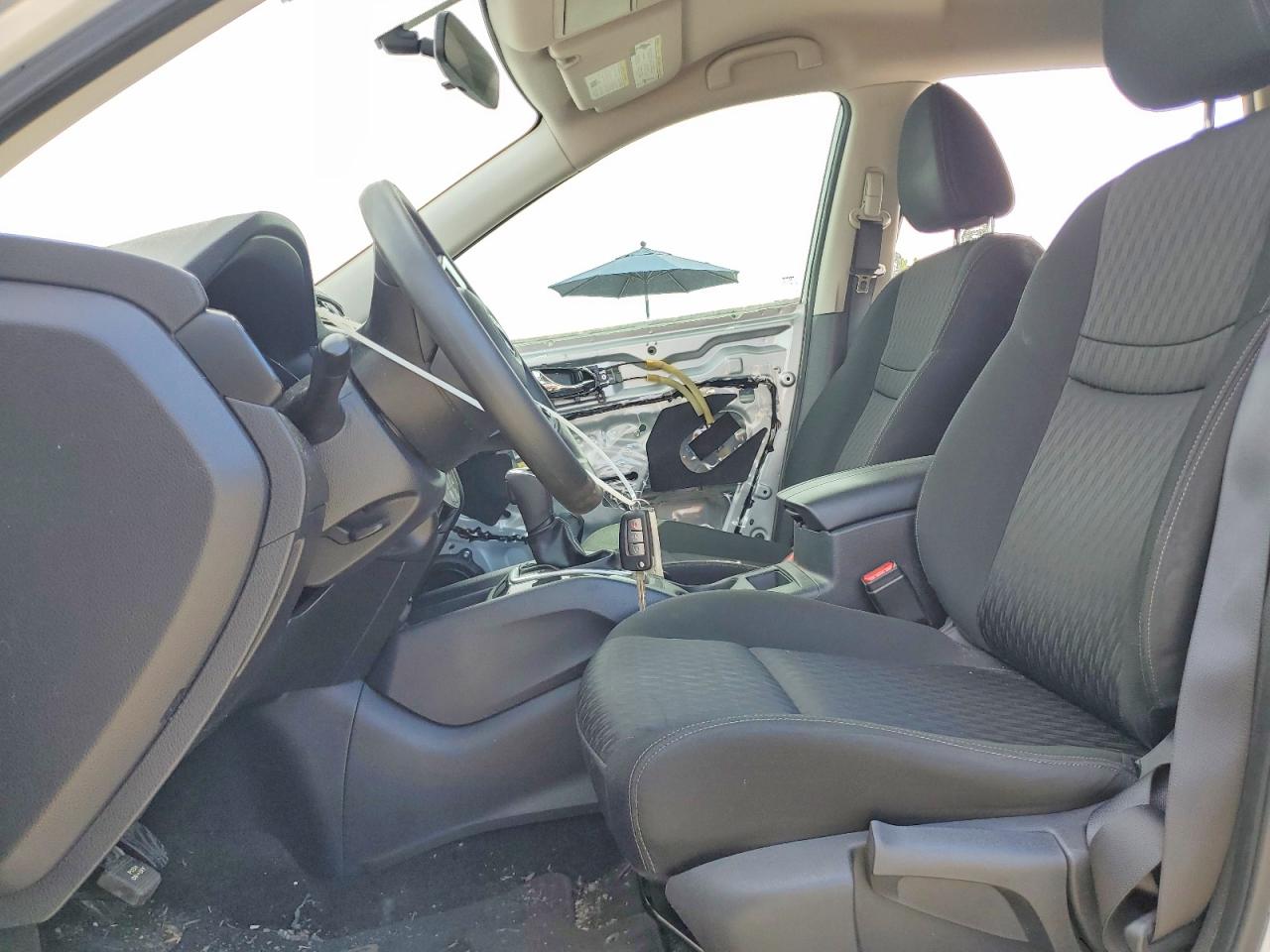 2018 Nissan Rogue S Серебряный vin: KNMAT2MT3JP556131
